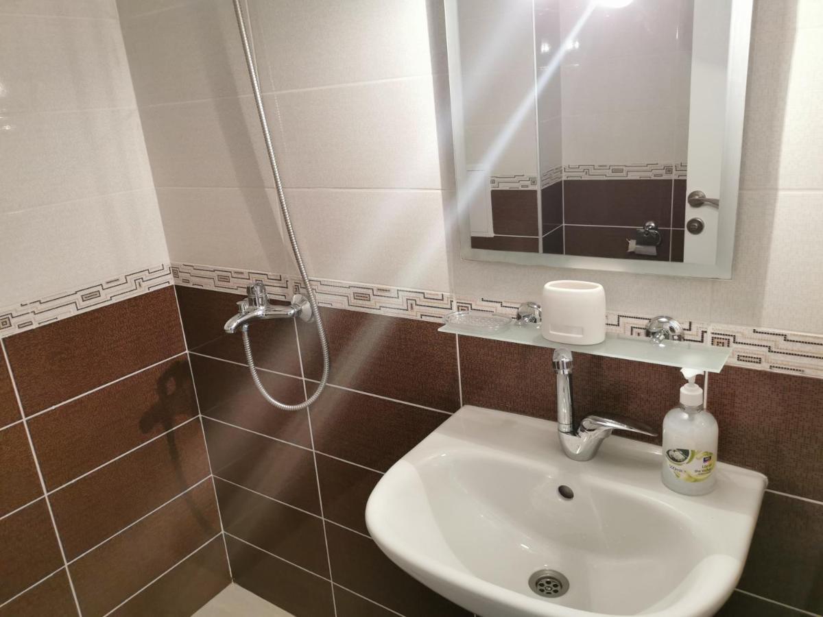 Photo 27