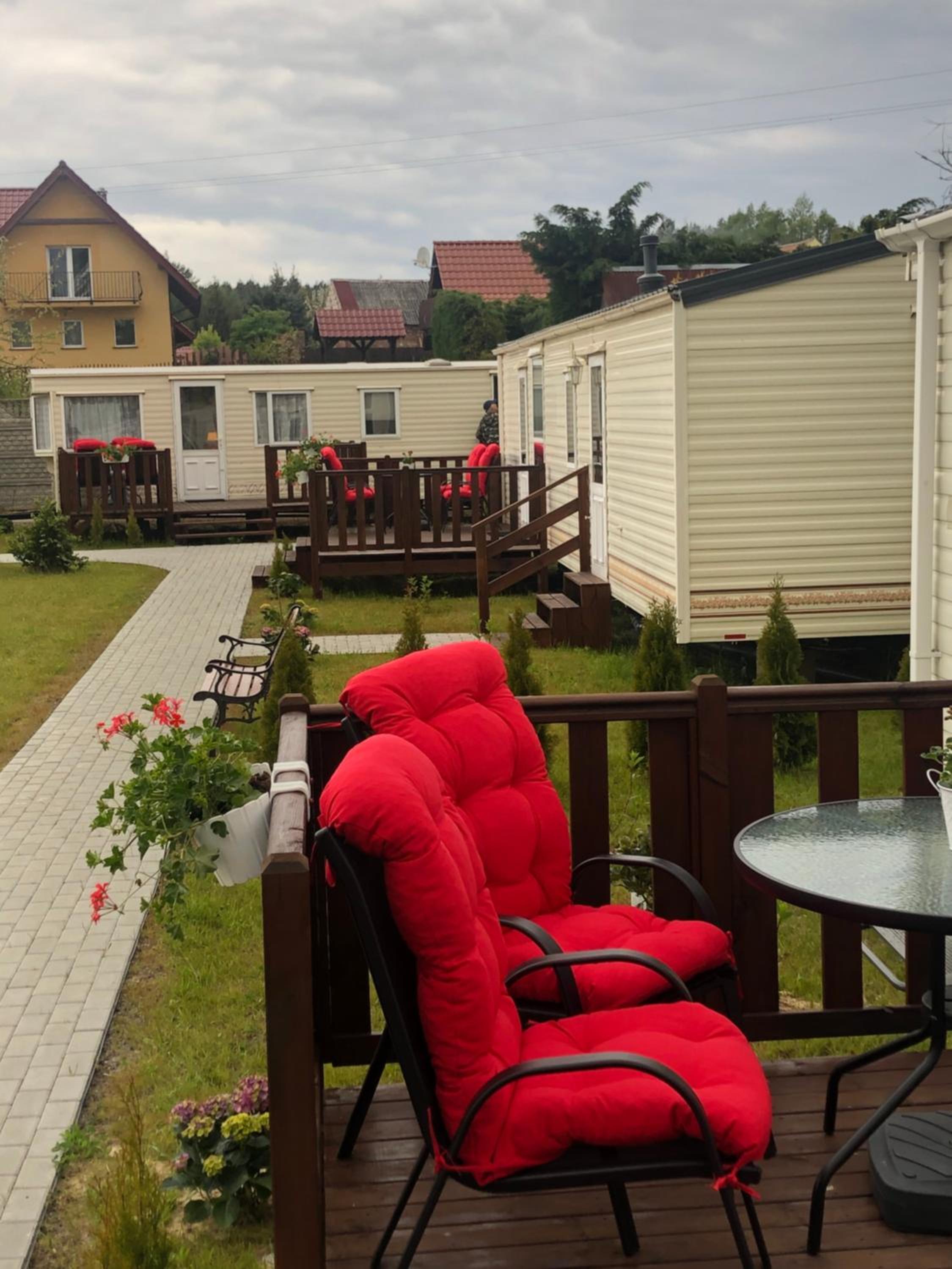 MIĘDZY NAMI domki nad jeziorem view 5