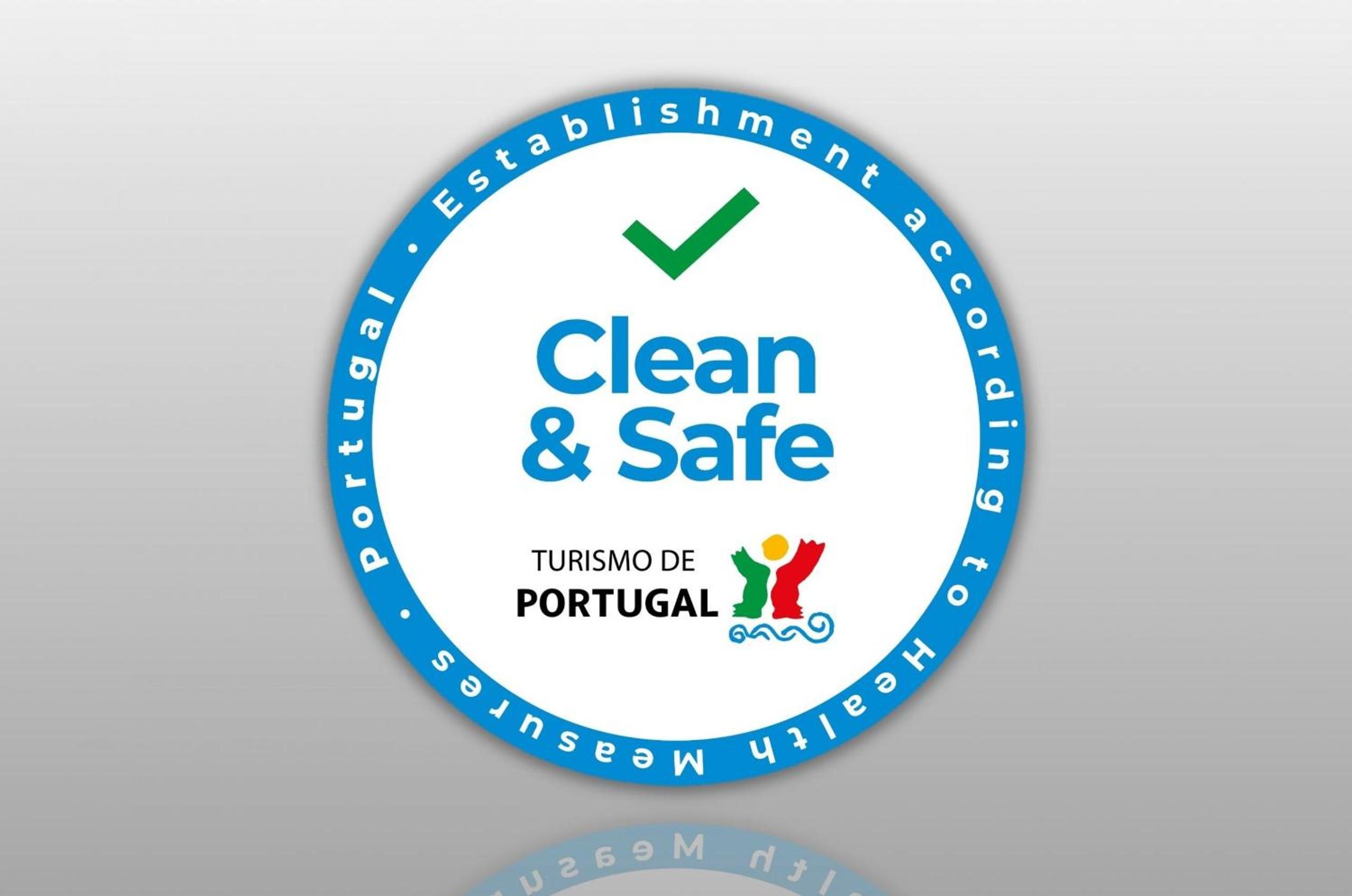 Casa Pé na Areia- Unique Spot- Beach front by DreamvillasAlbufeira photo 2