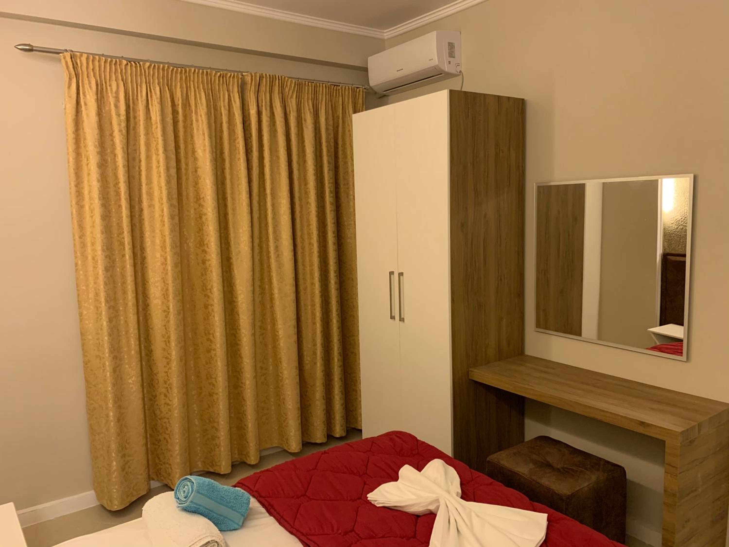 Premium Apartments 04