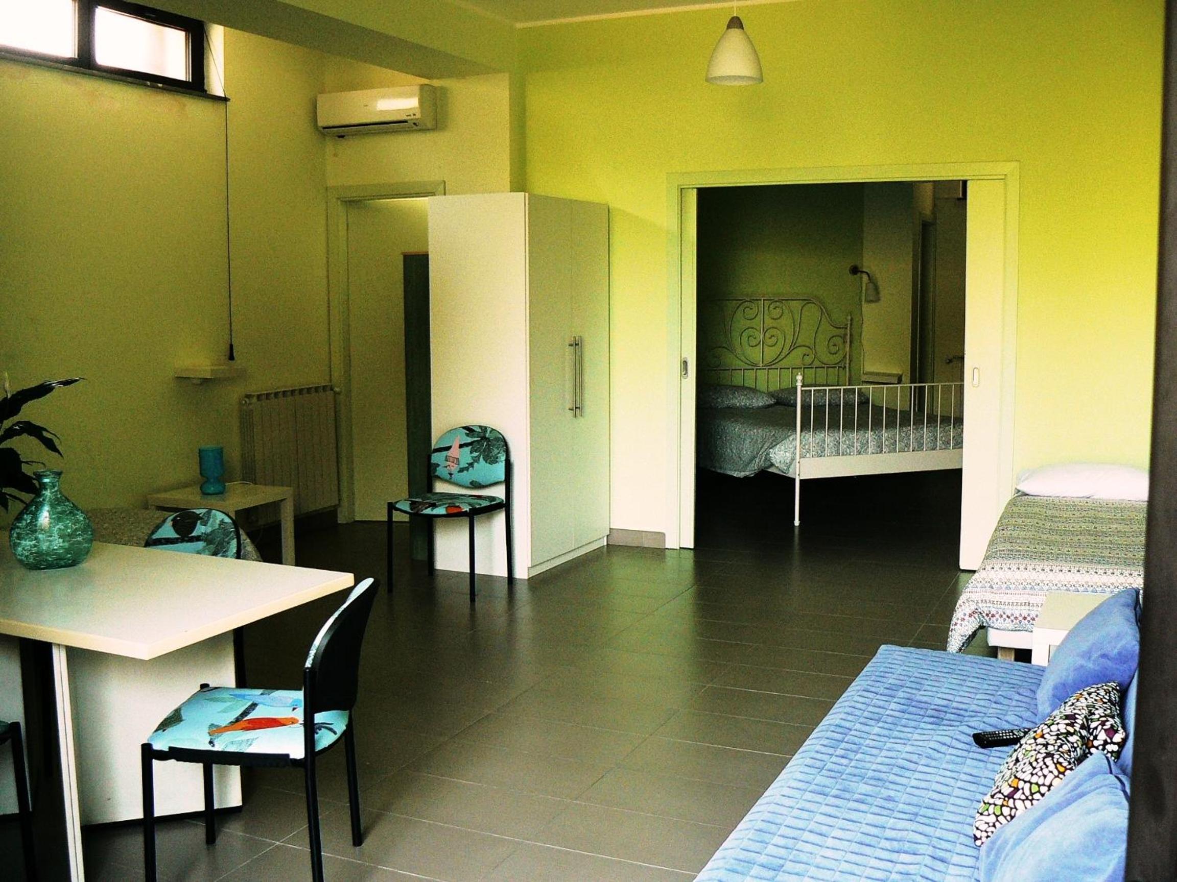 Etna Holiday Home