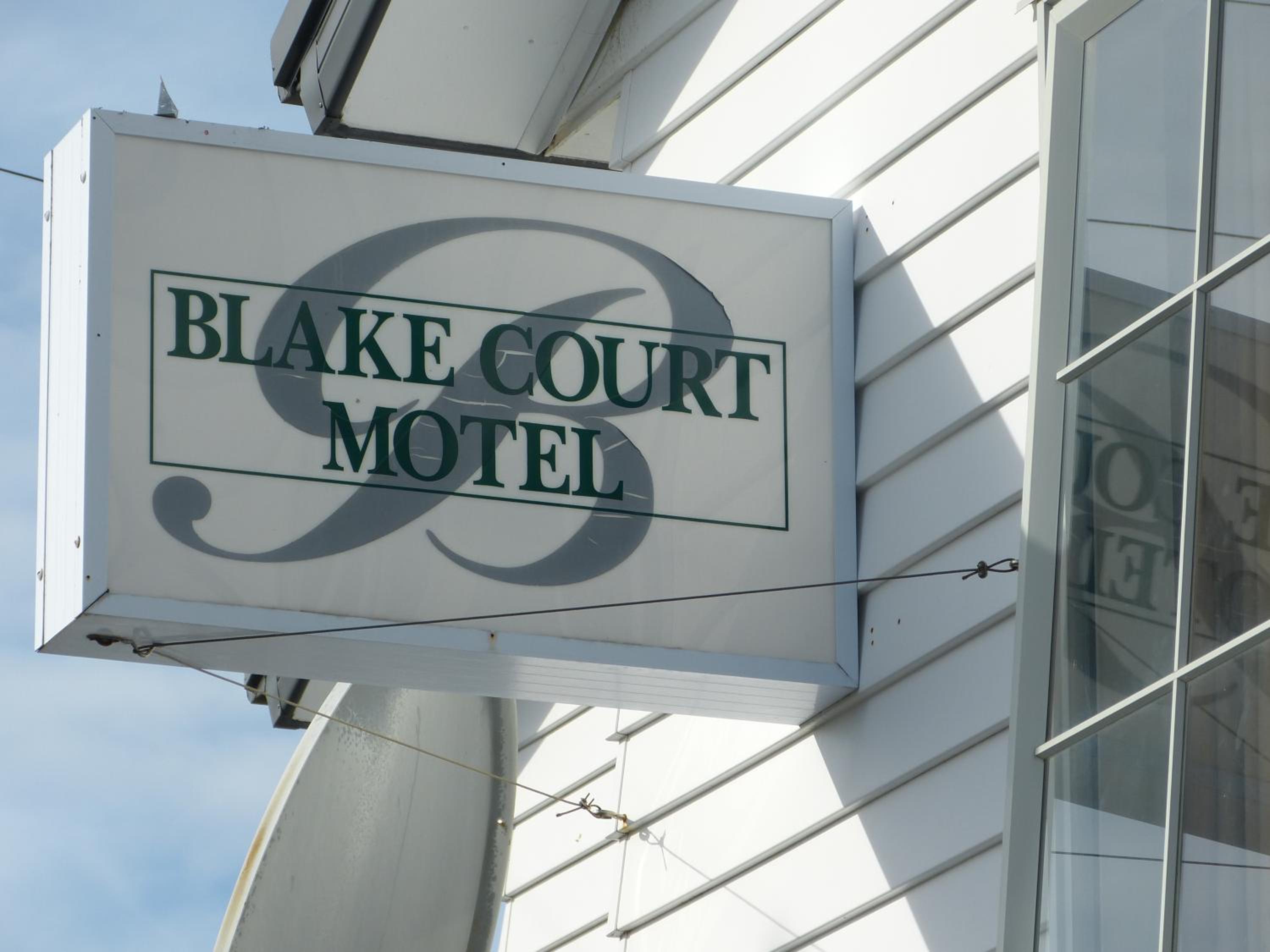 Blake Court Motel