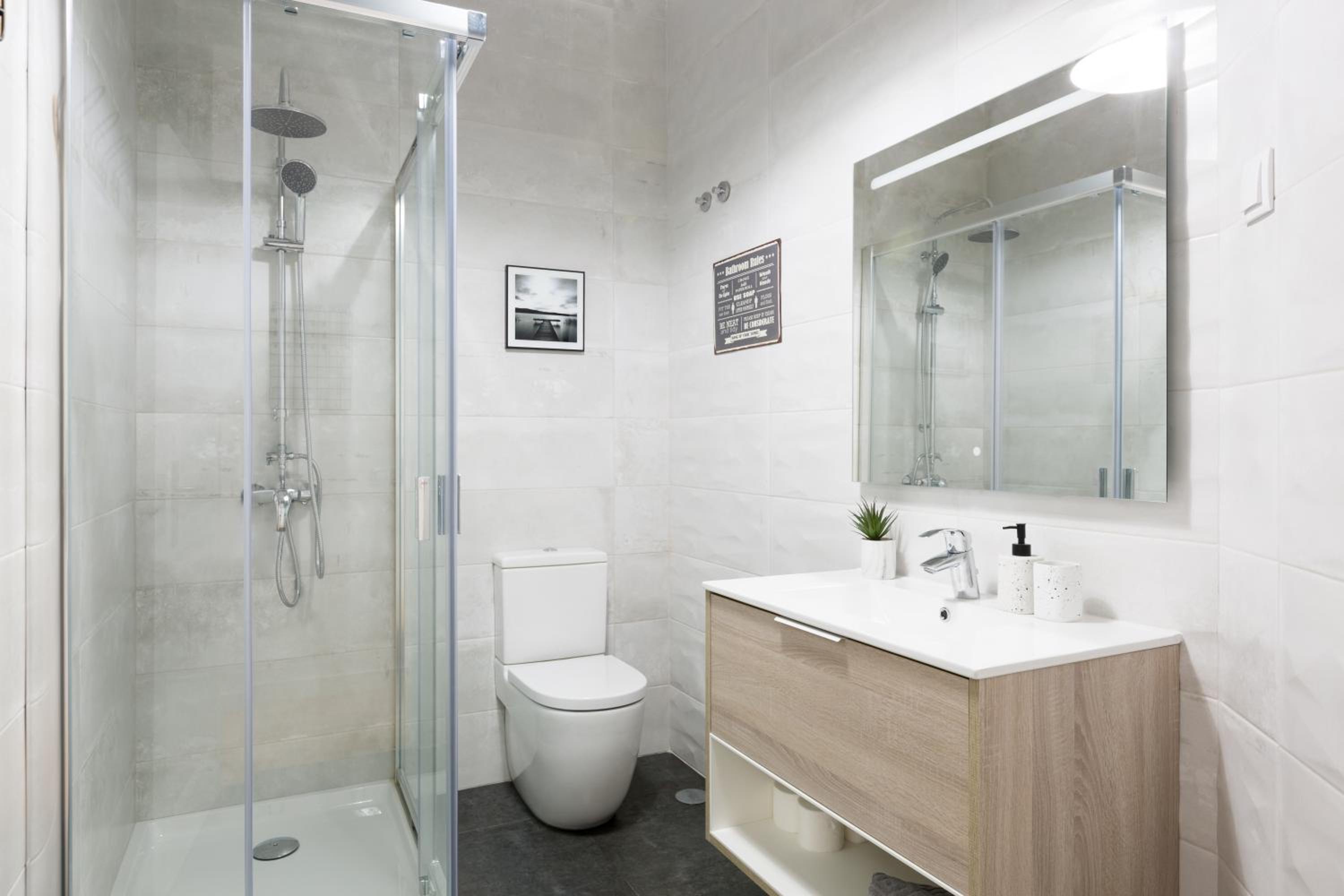 Quiet Graça 2-BR near the Iconic Tram 28 by NestAtLisbon view 4