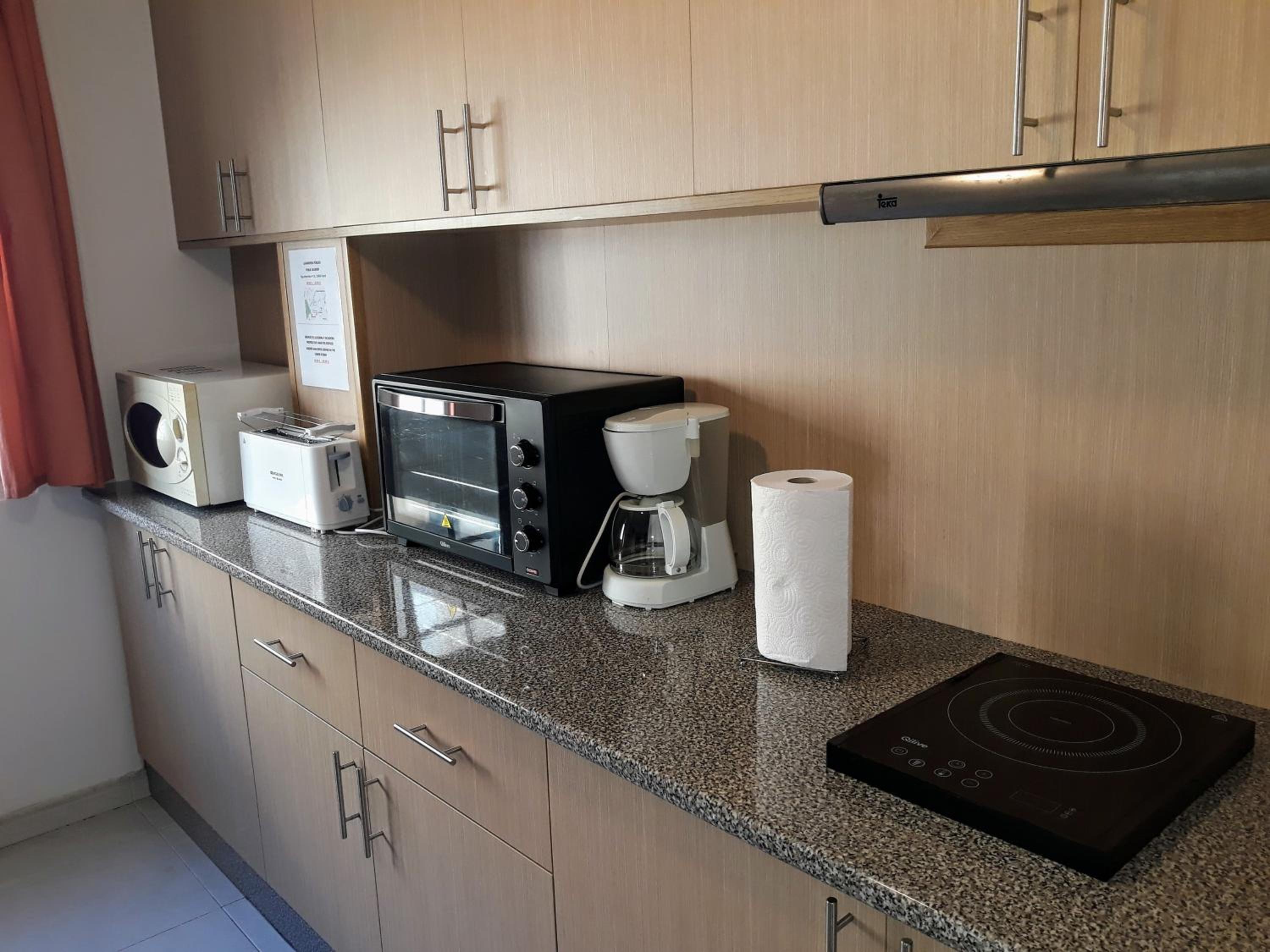 Apartamentos Ferrol, photo 2