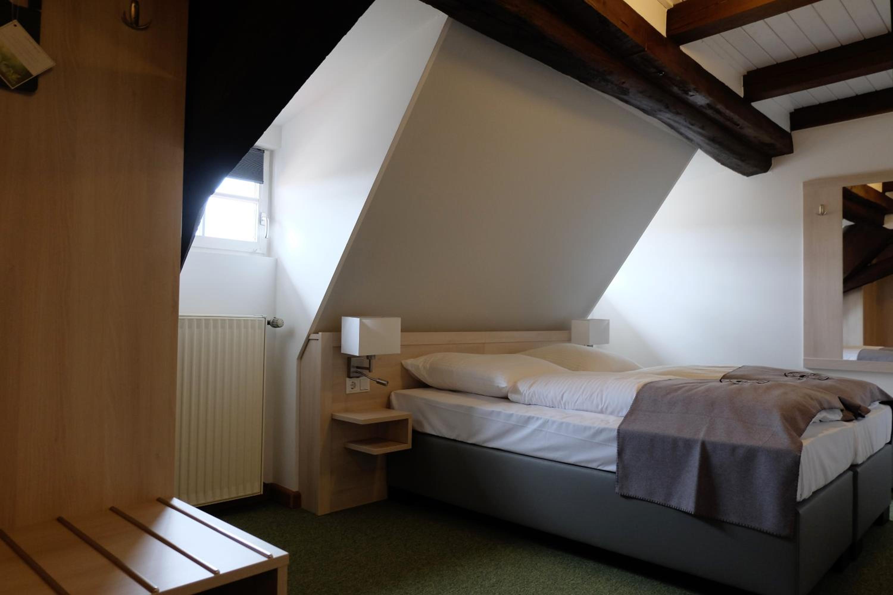 Altes Rathaus Hotel-Restaurant-Cafe - Property Image 7