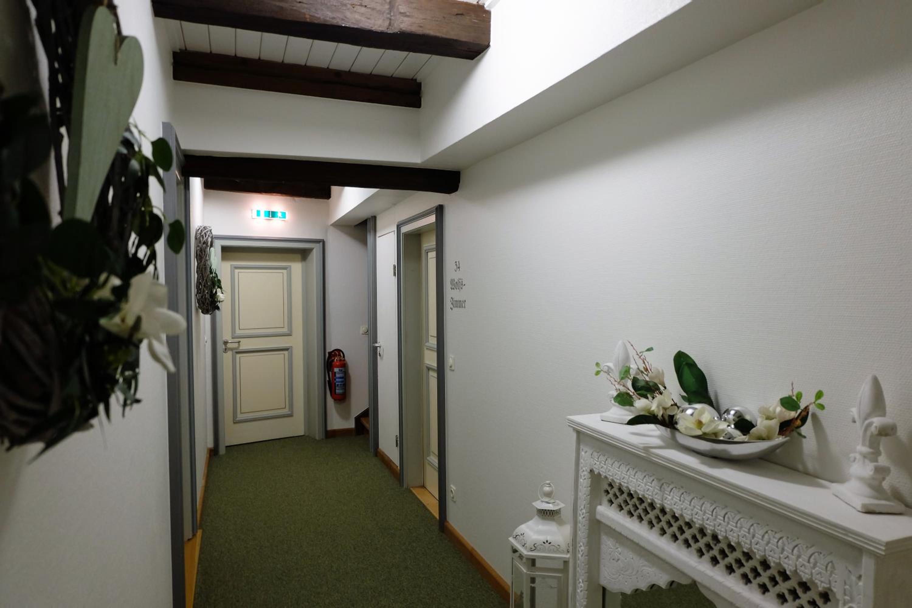 Altes Rathaus Hotel-Restaurant-Cafe - Property Image 9