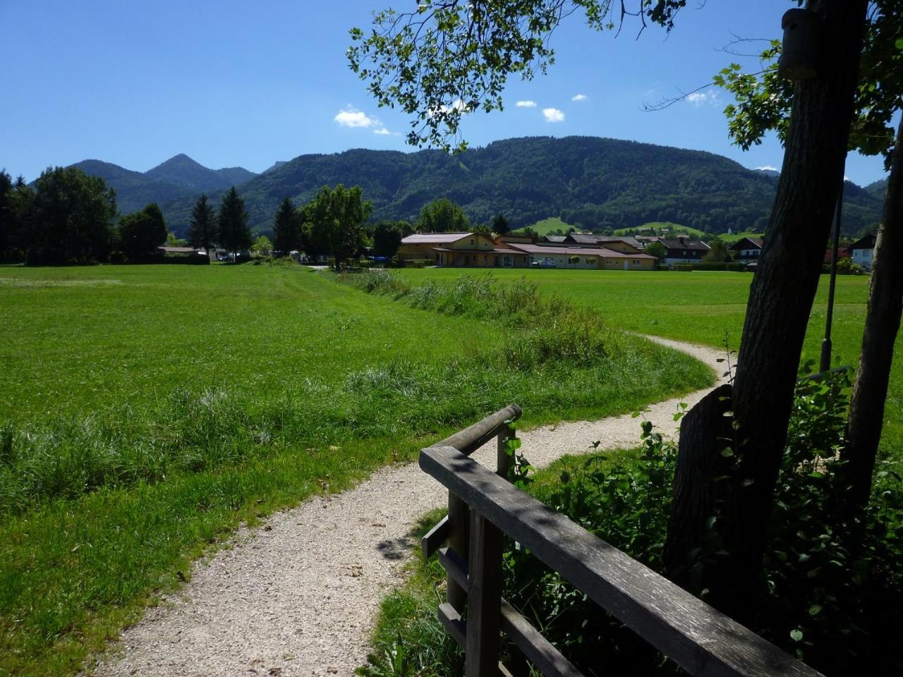 Zwischen Chiemsee und Bergen Ug