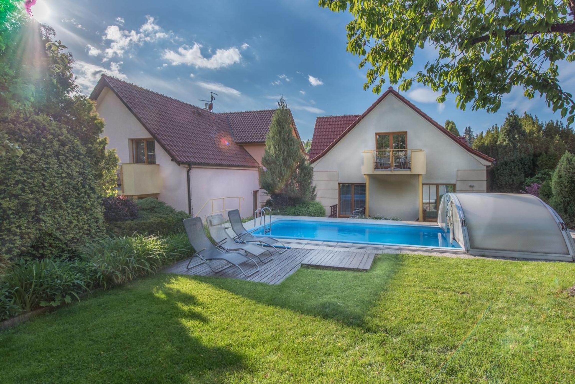 Hotel Garni Pod Skalkou