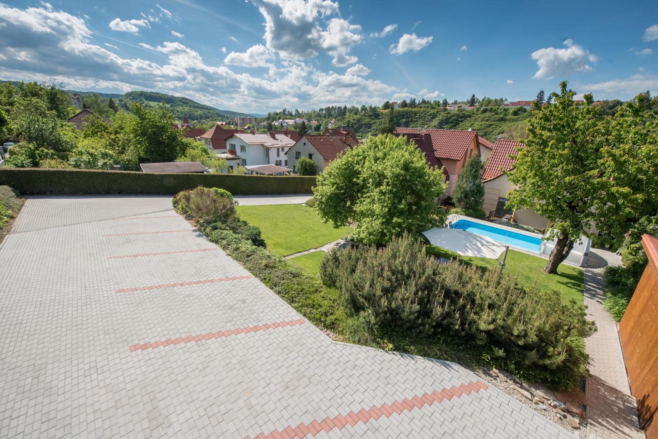 Hotel Garni Pod Skalkou