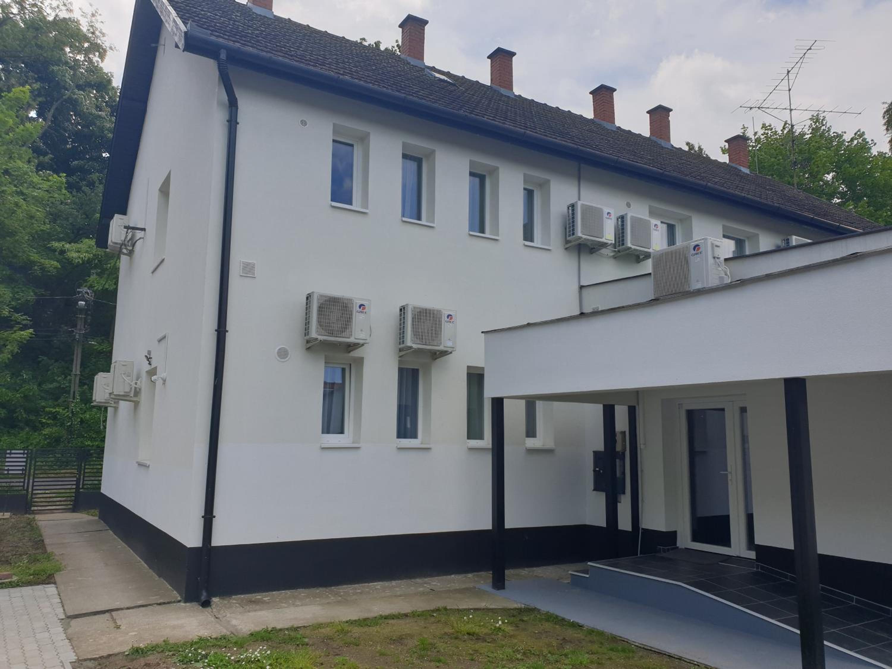 Kid Família Panzió Balatonszárszó view 5