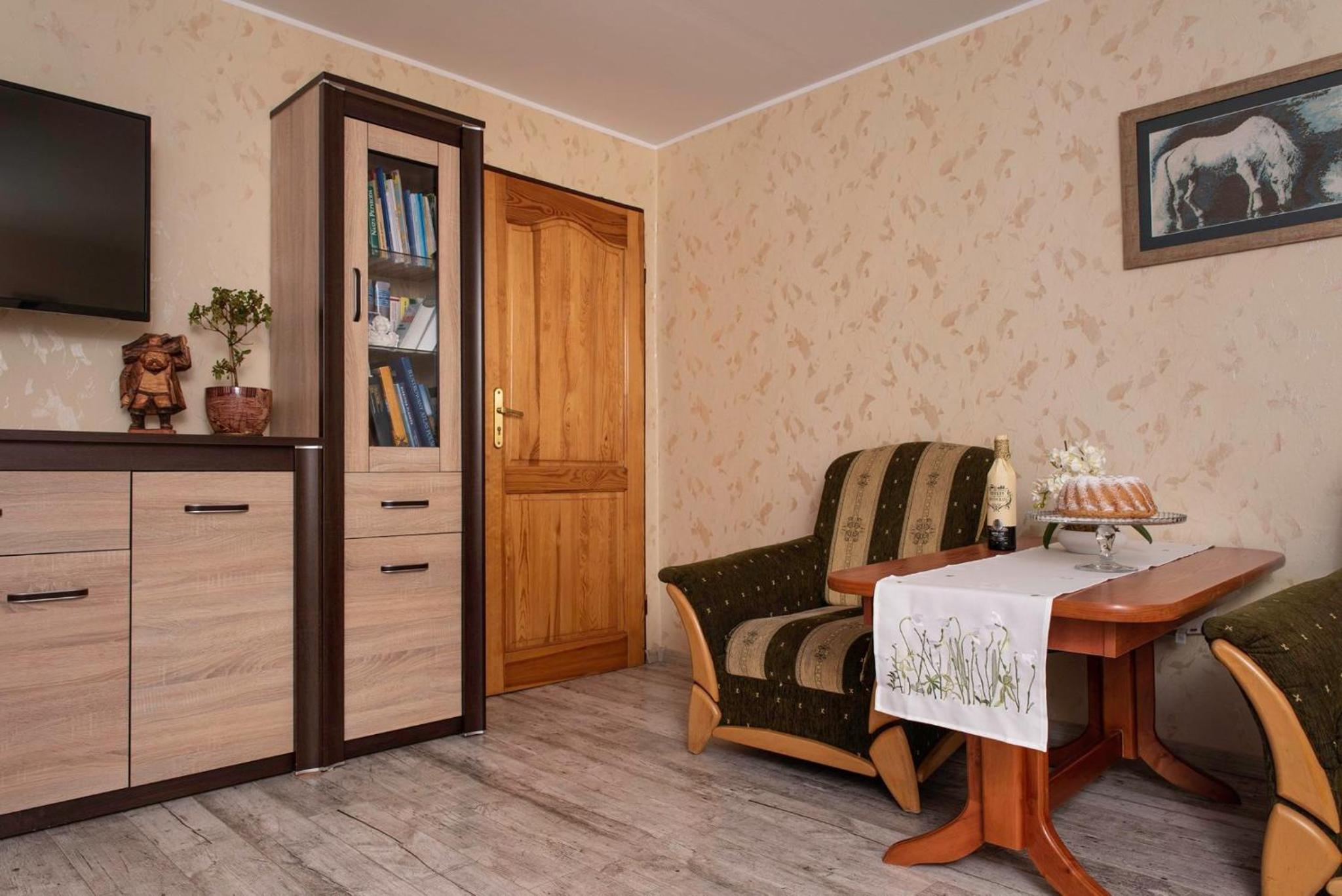 Photo 50