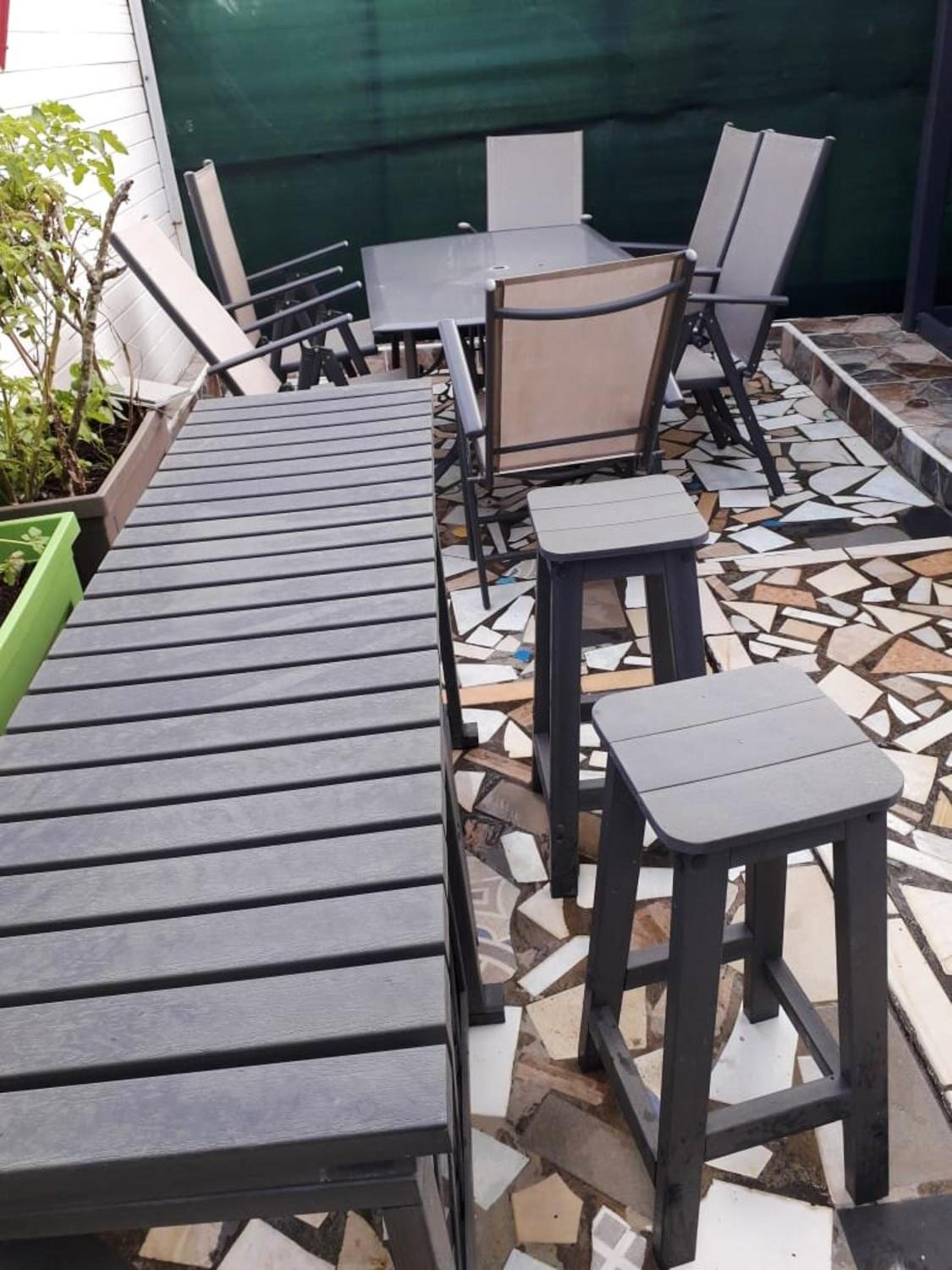 Appartement confortable a Lamentin jardin cloture 80 m²