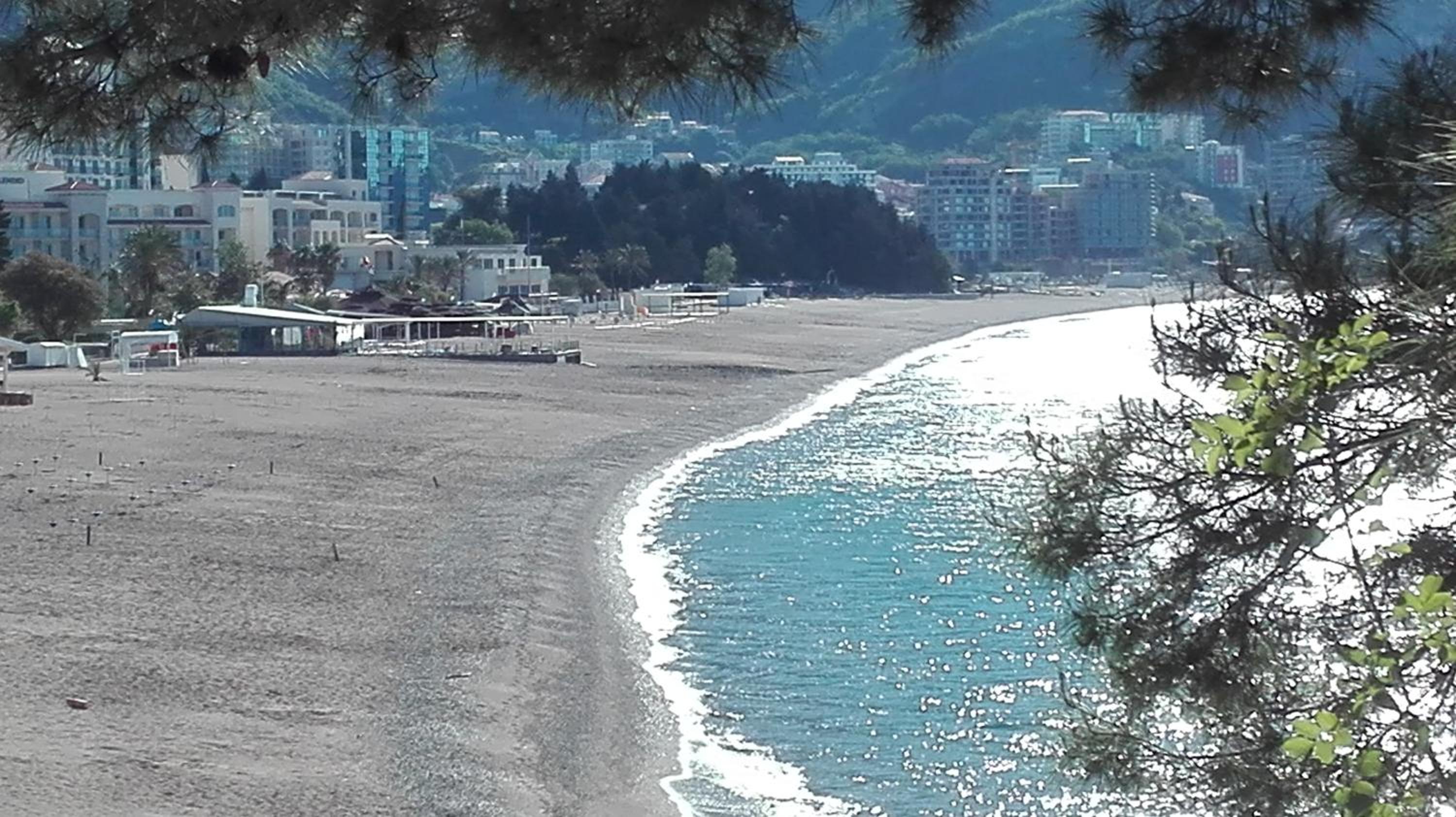 Apartment-Hotel Vila Petrovic-Becici view 2