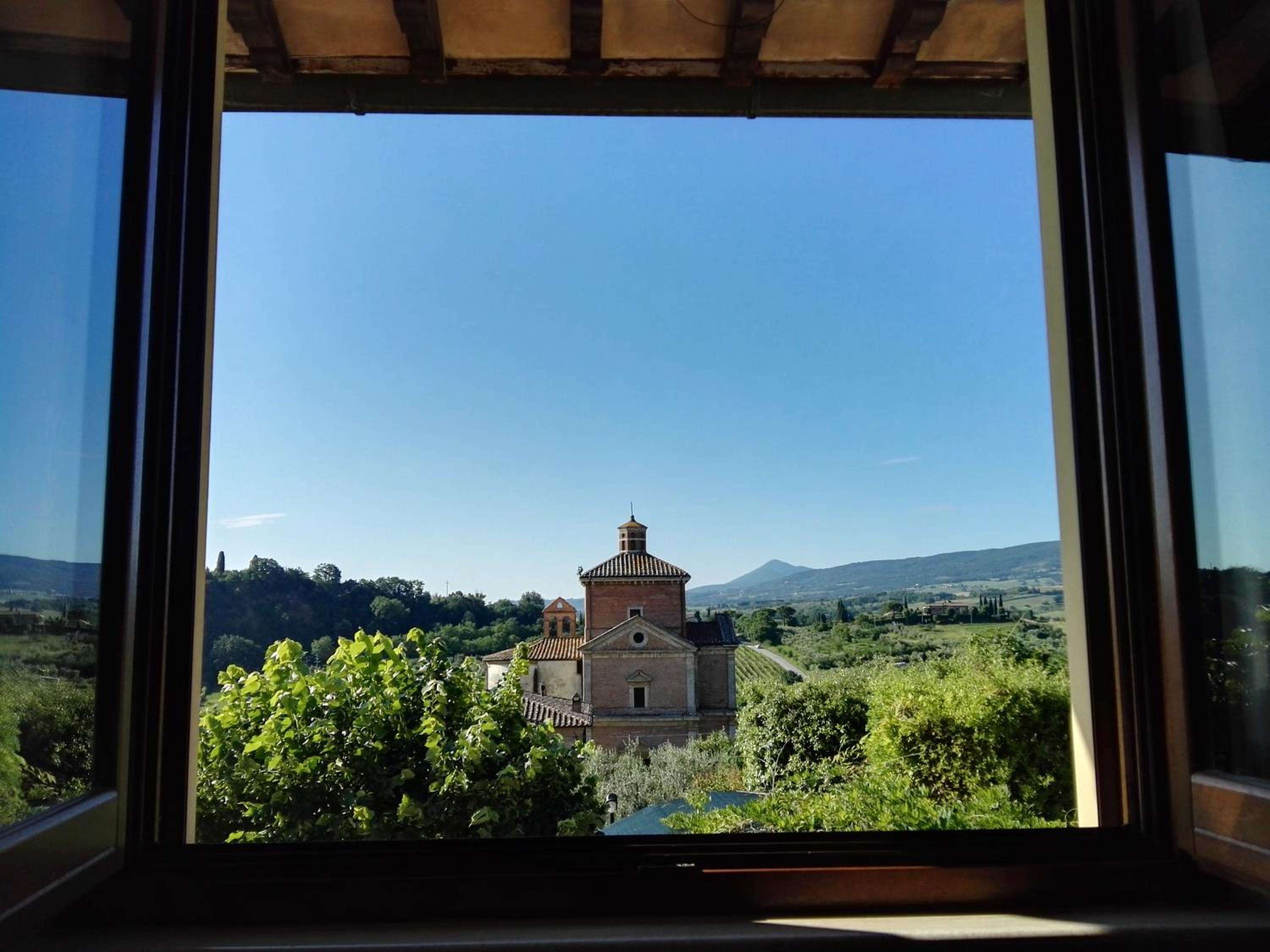 Madonna della Rosa view 3