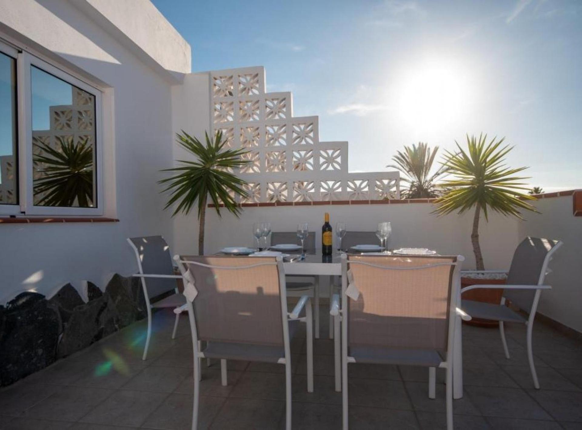 Photo 33