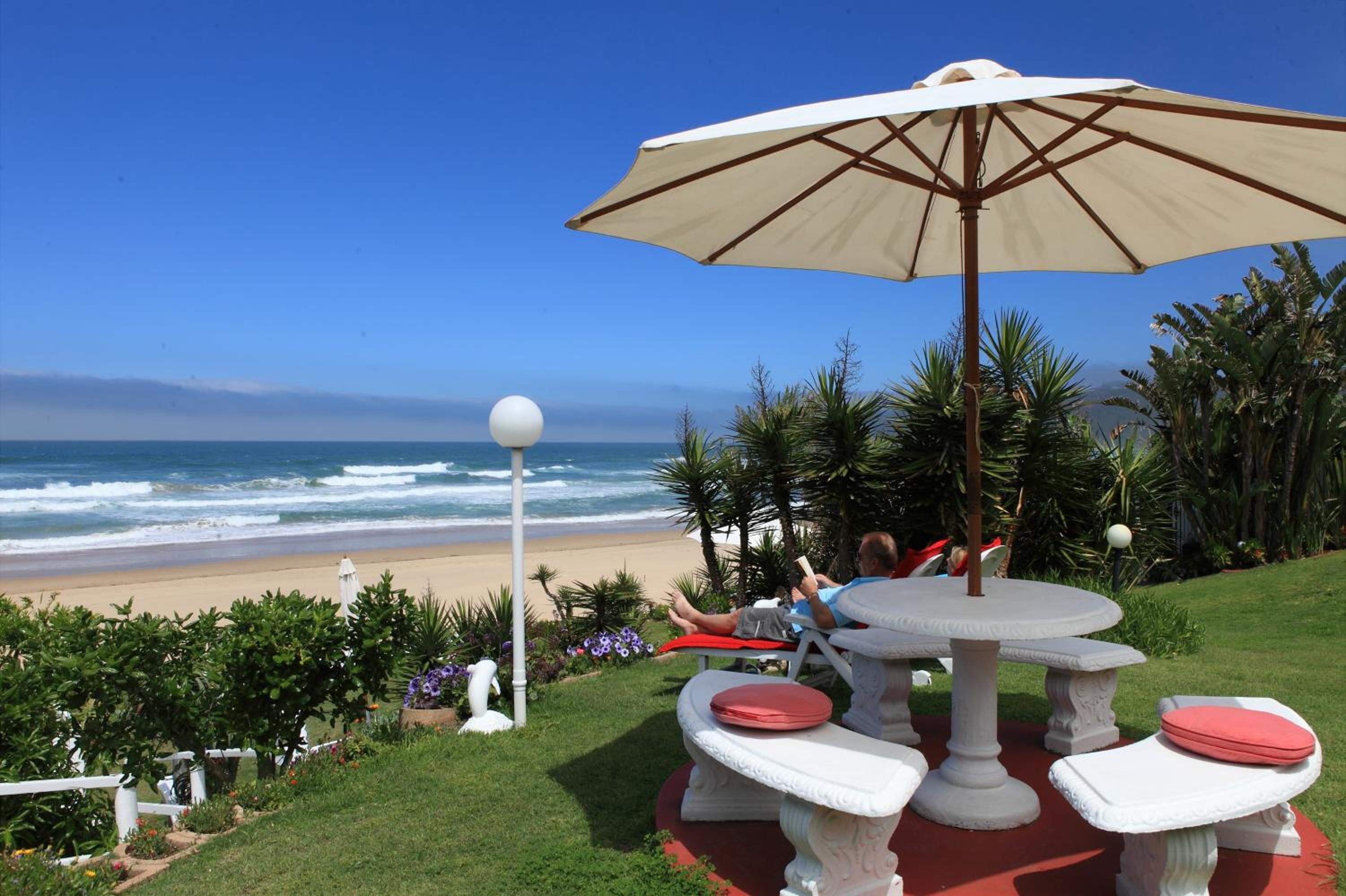 Haus am Strand - on the Beach