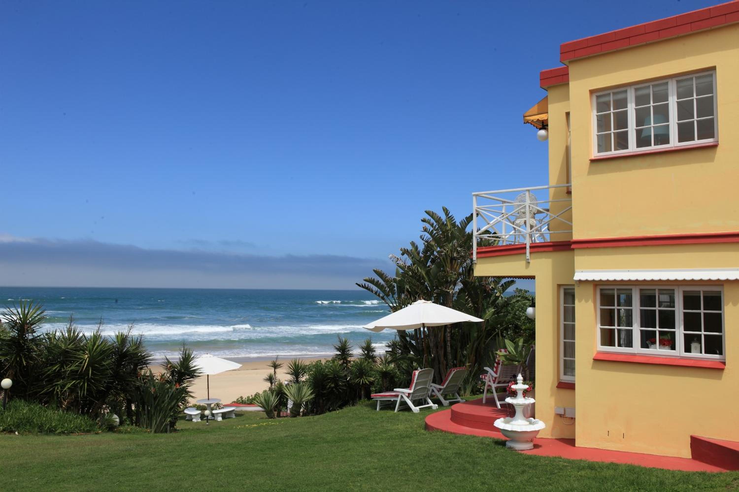 Haus am Strand - on the Beach