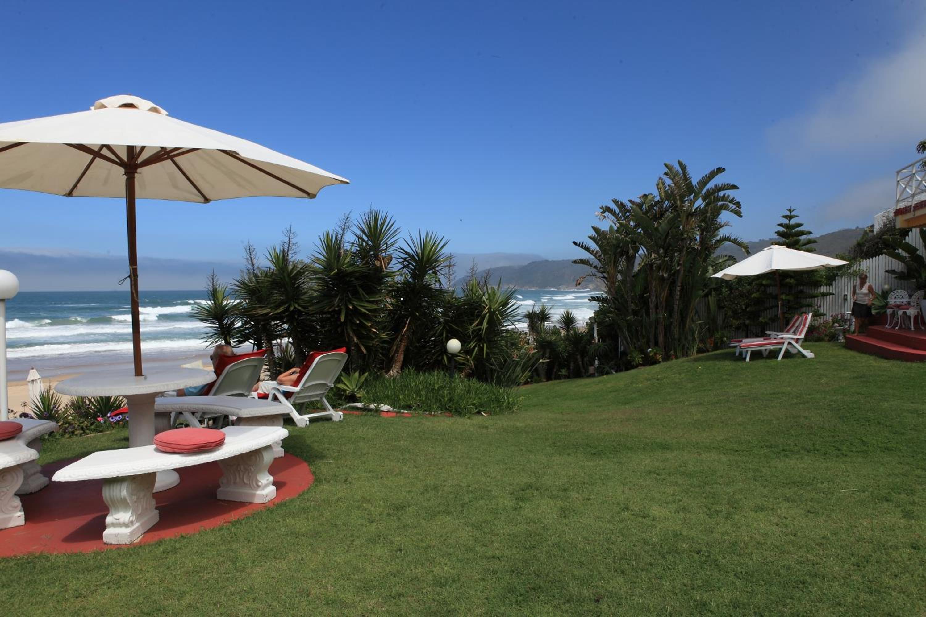 Haus am Strand - on the Beach