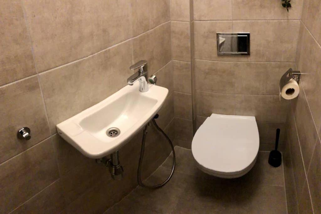 New comfy apartment nearby the promenade and Old Town and free parking for your car is available near the appartment view 2