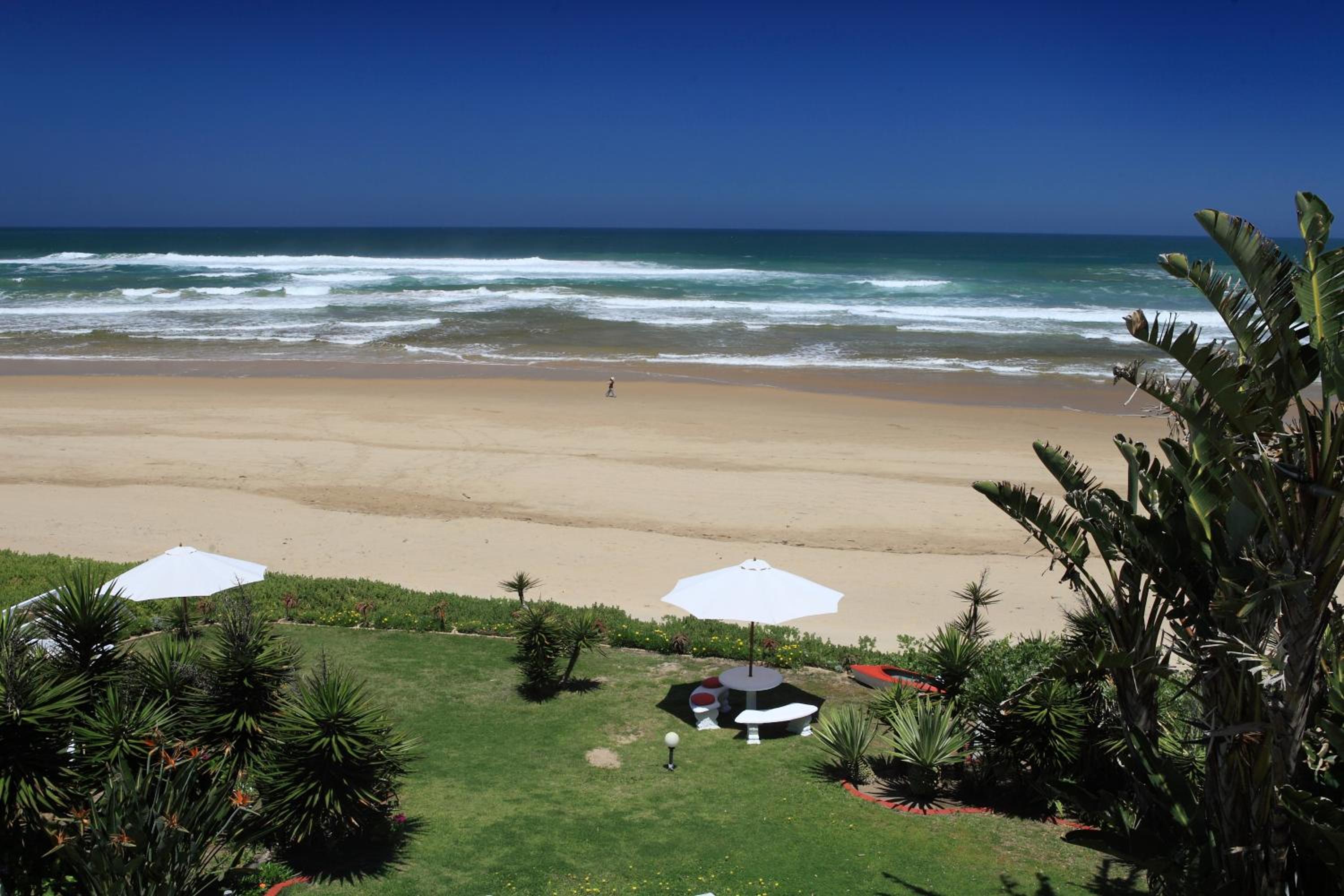 Haus am Strand - on the Beach