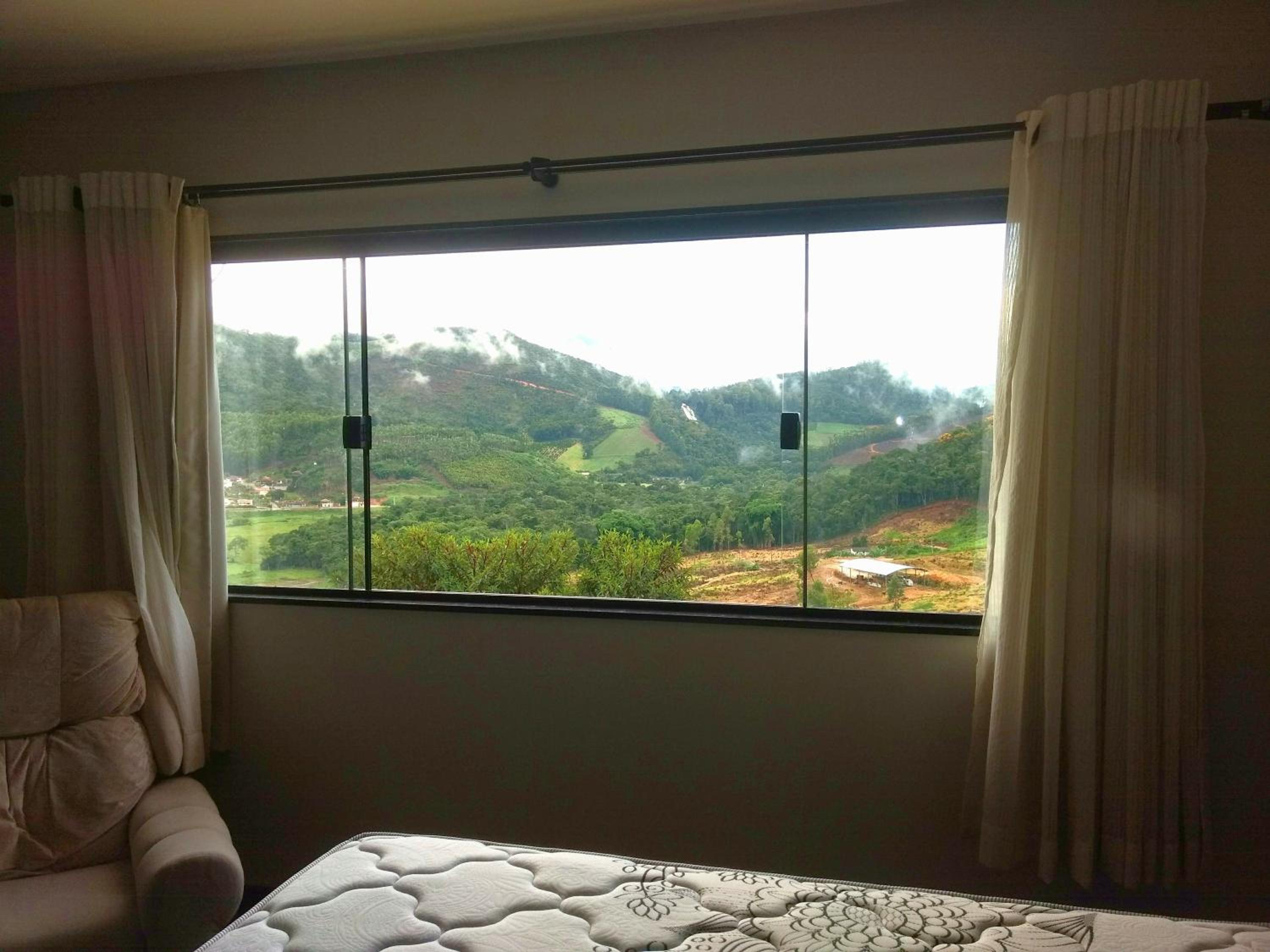 Região de Pedra Azul casa Amarela