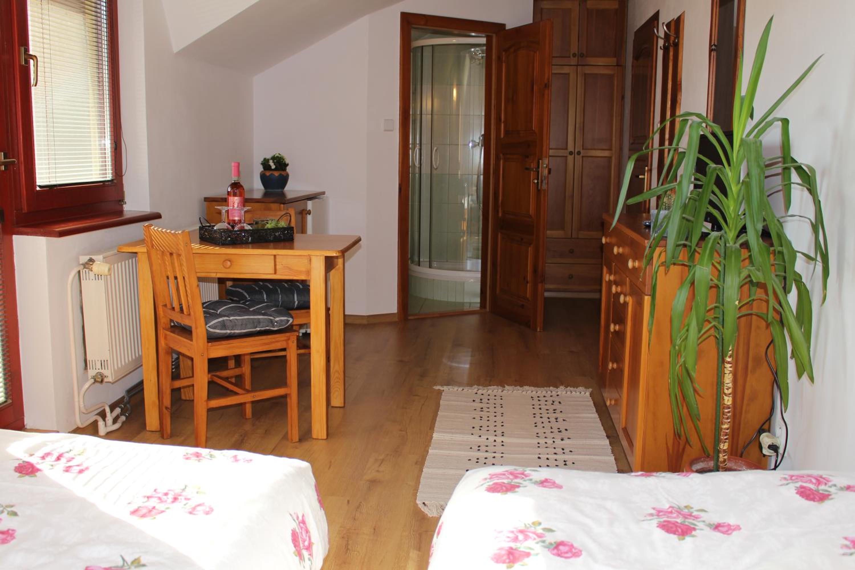 Privat Beata view 4