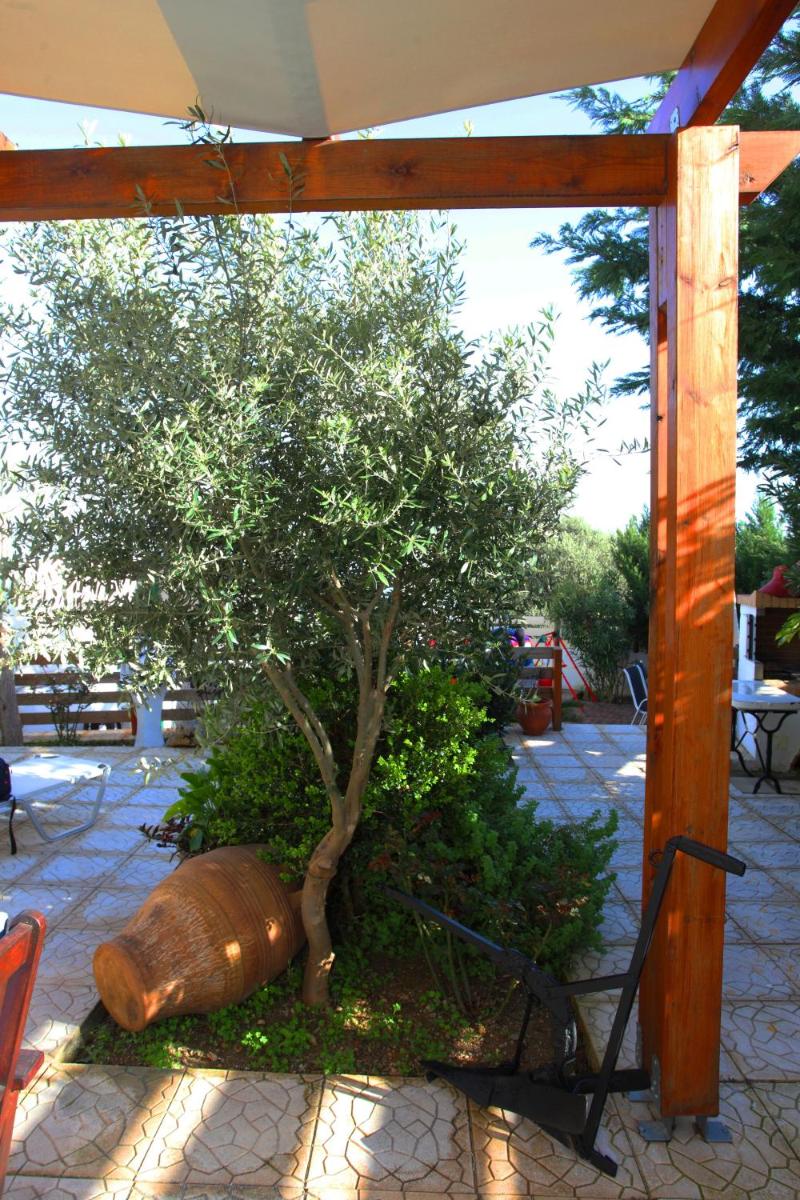 villa ariadni