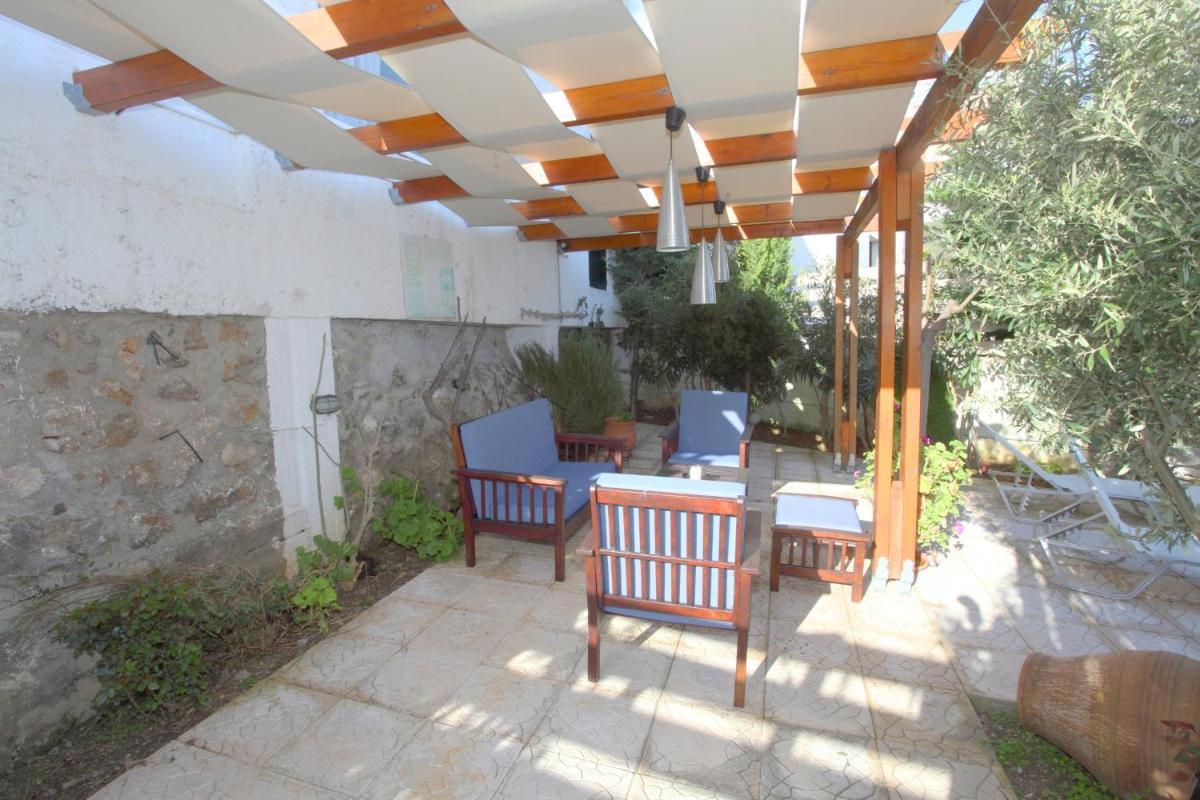 villa ariadni