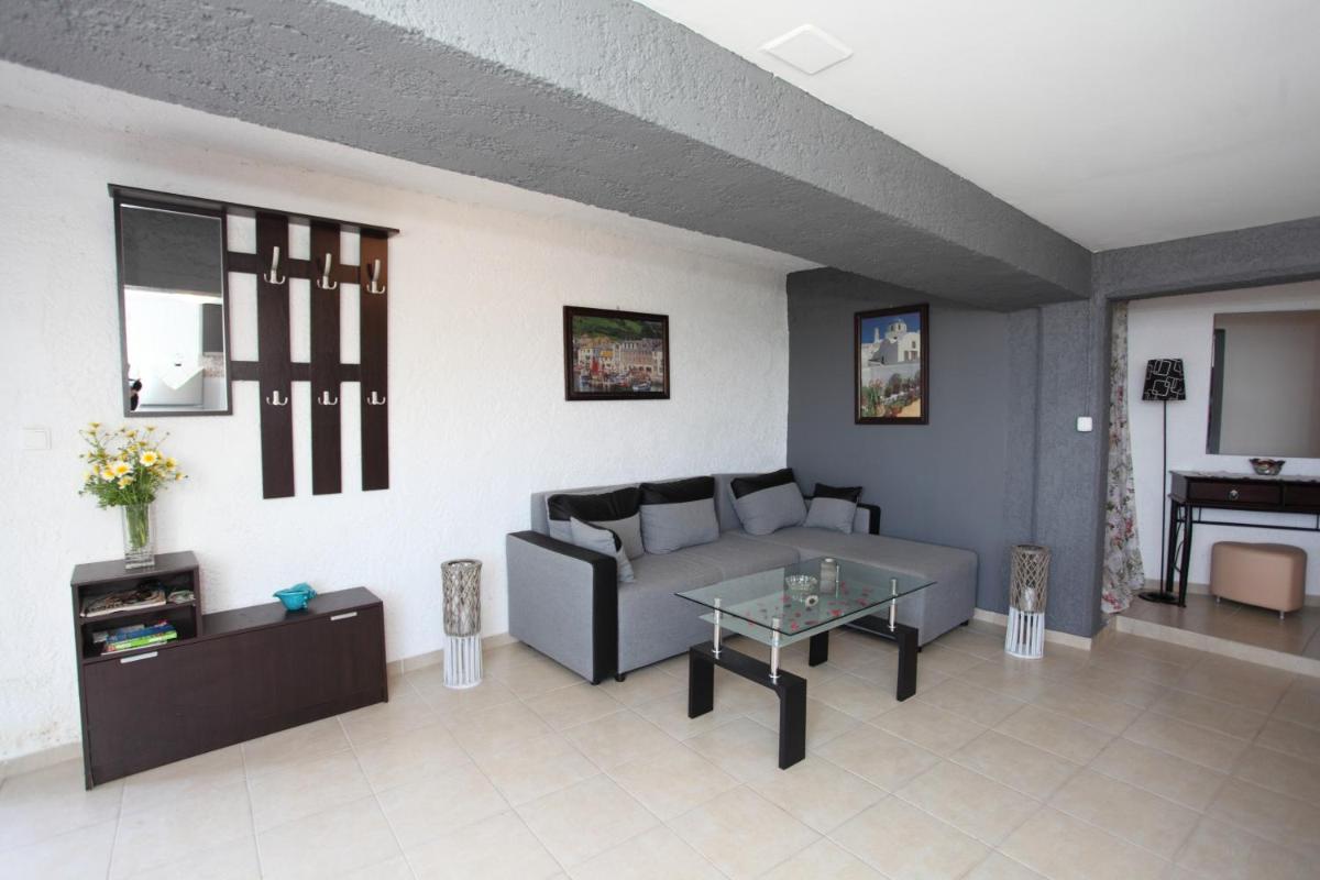 villa ariadni