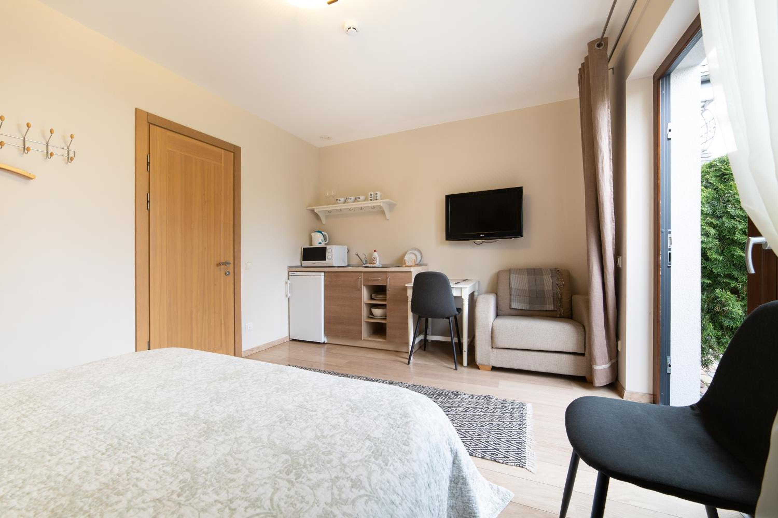 Photo 53