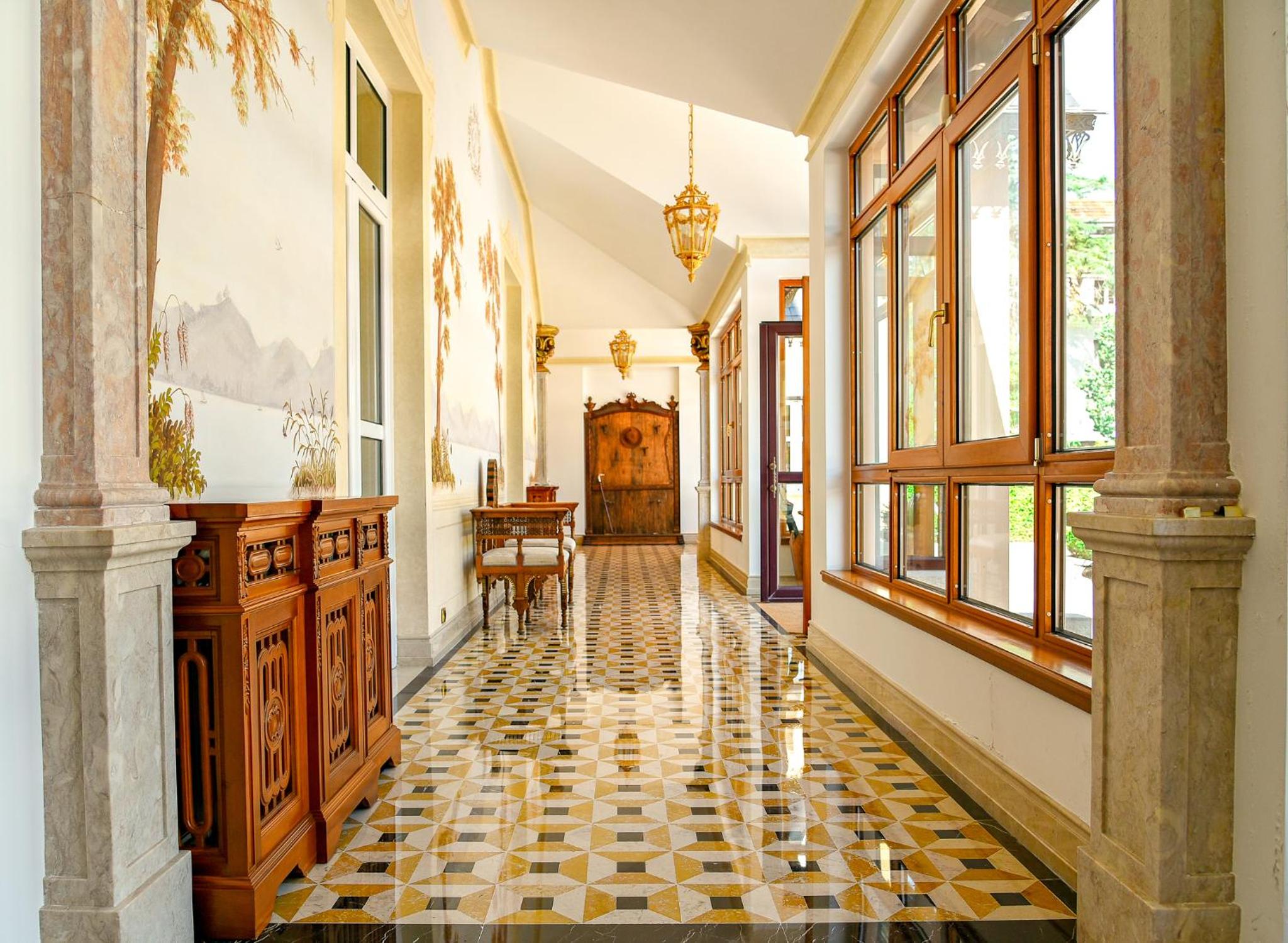 Sintra Marmoris Palace - Image 3