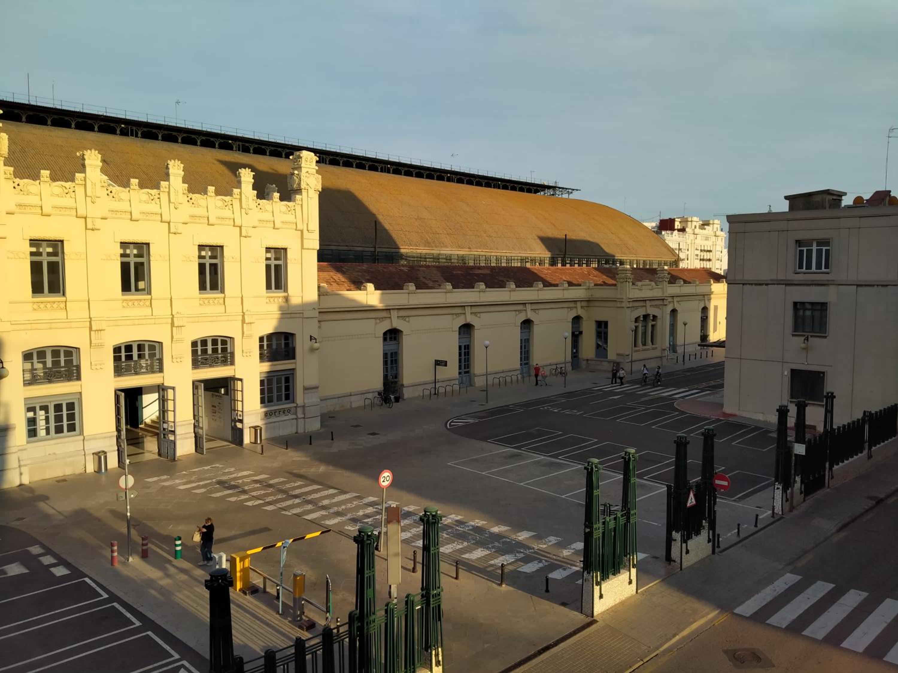 Main Central Station Apartment view 5