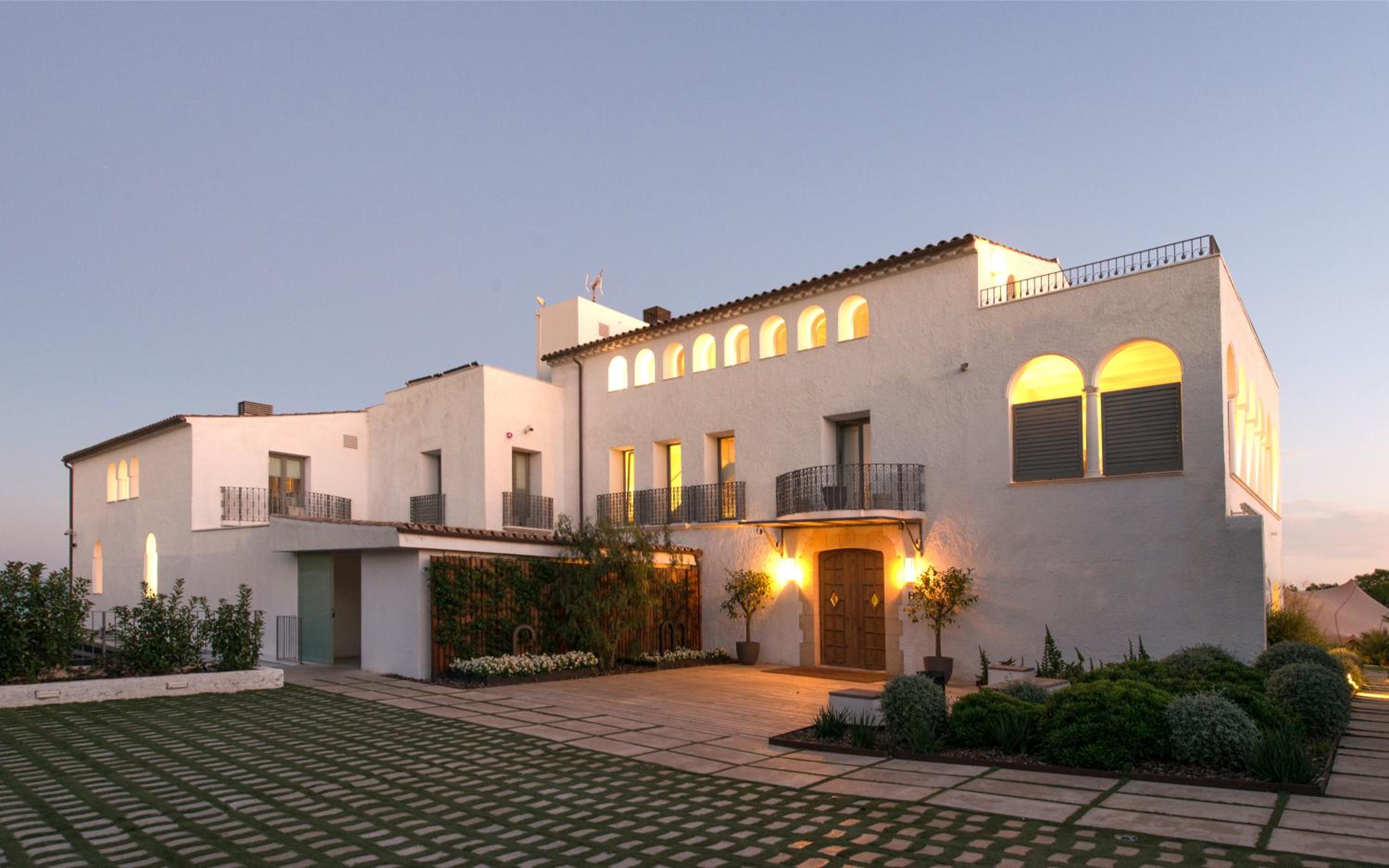Villa Brisa del Mar Seafront villa located in the Garraf National Park 30 minutes from Barcelona view 5