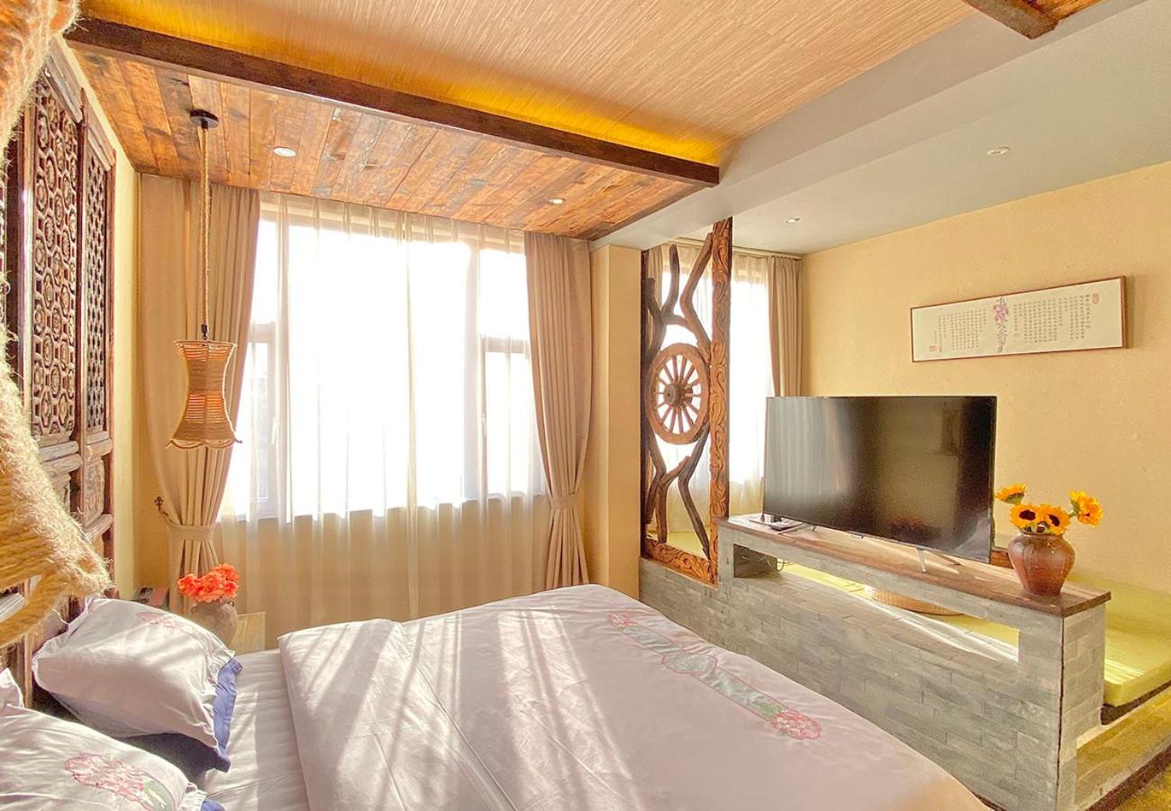 Old Story Inn Lijiang Old Town