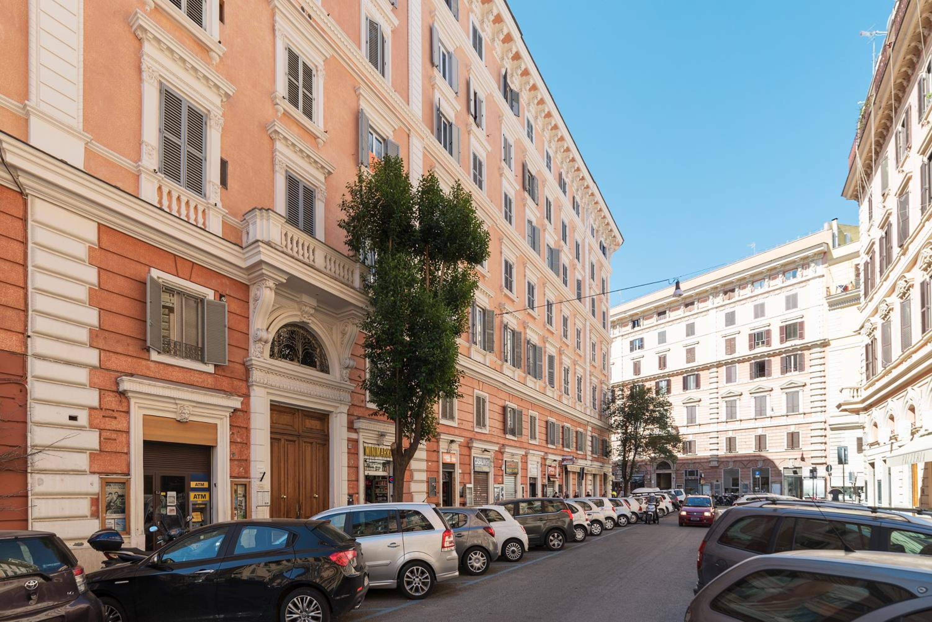 GuestHost - Multifunctional Apartment San Pietro