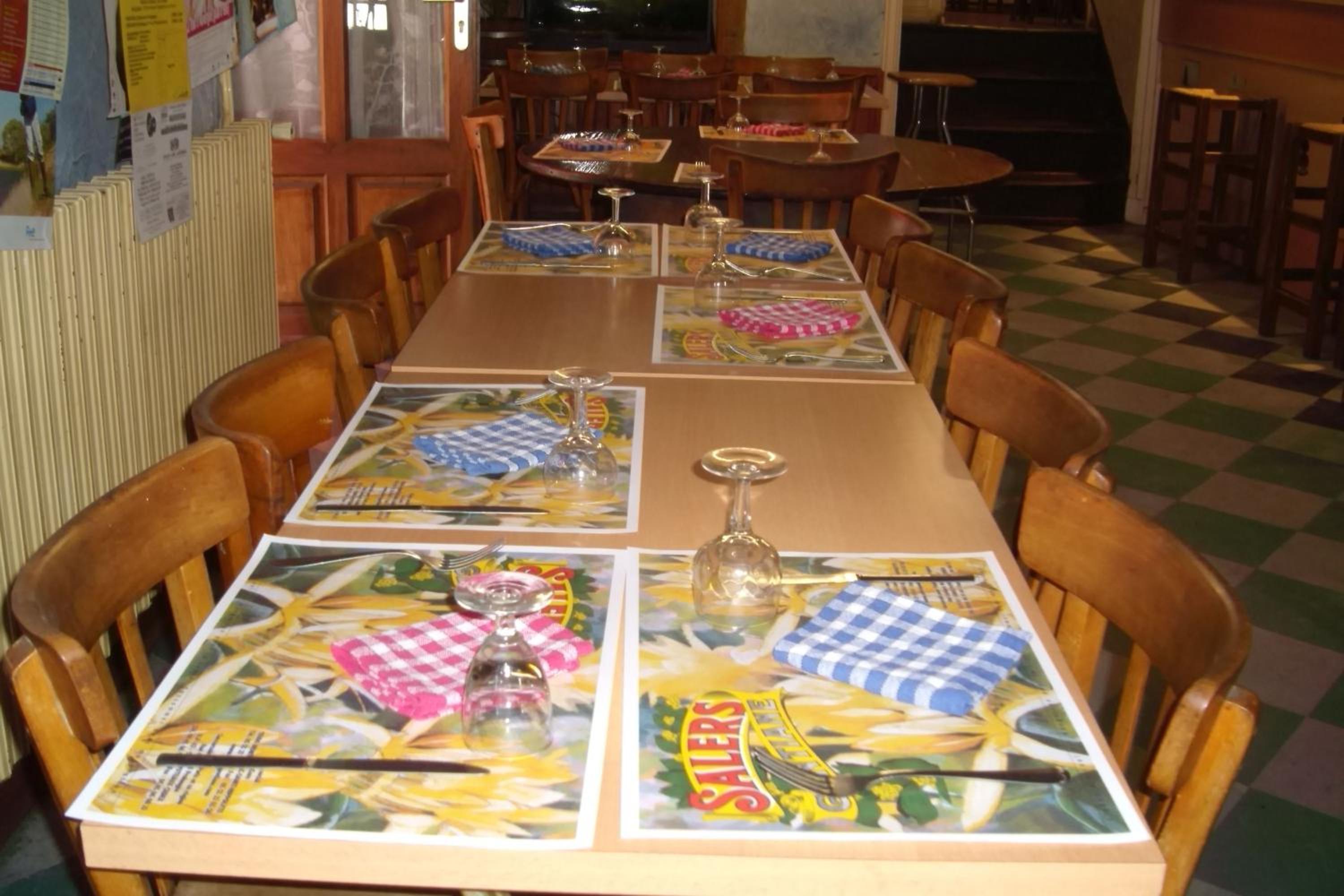 restaurant