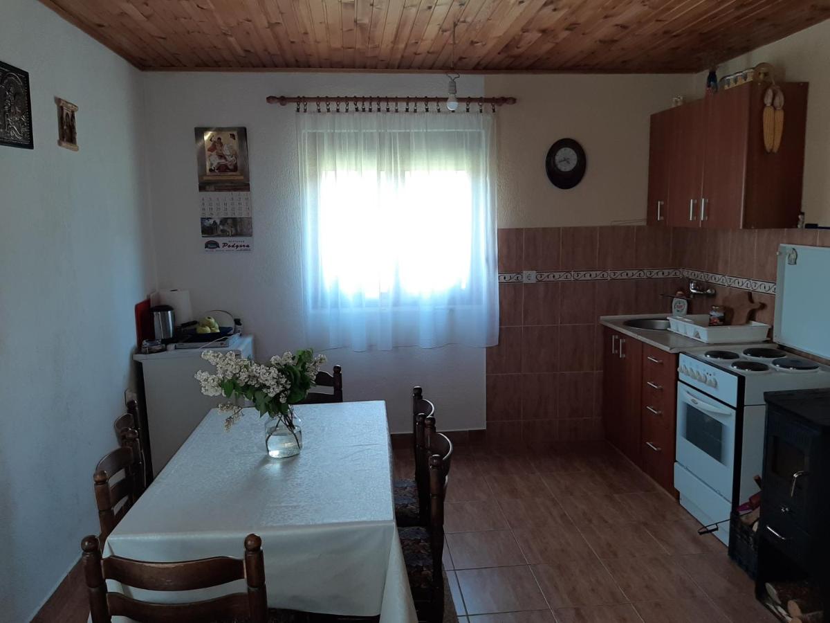 Photo 32