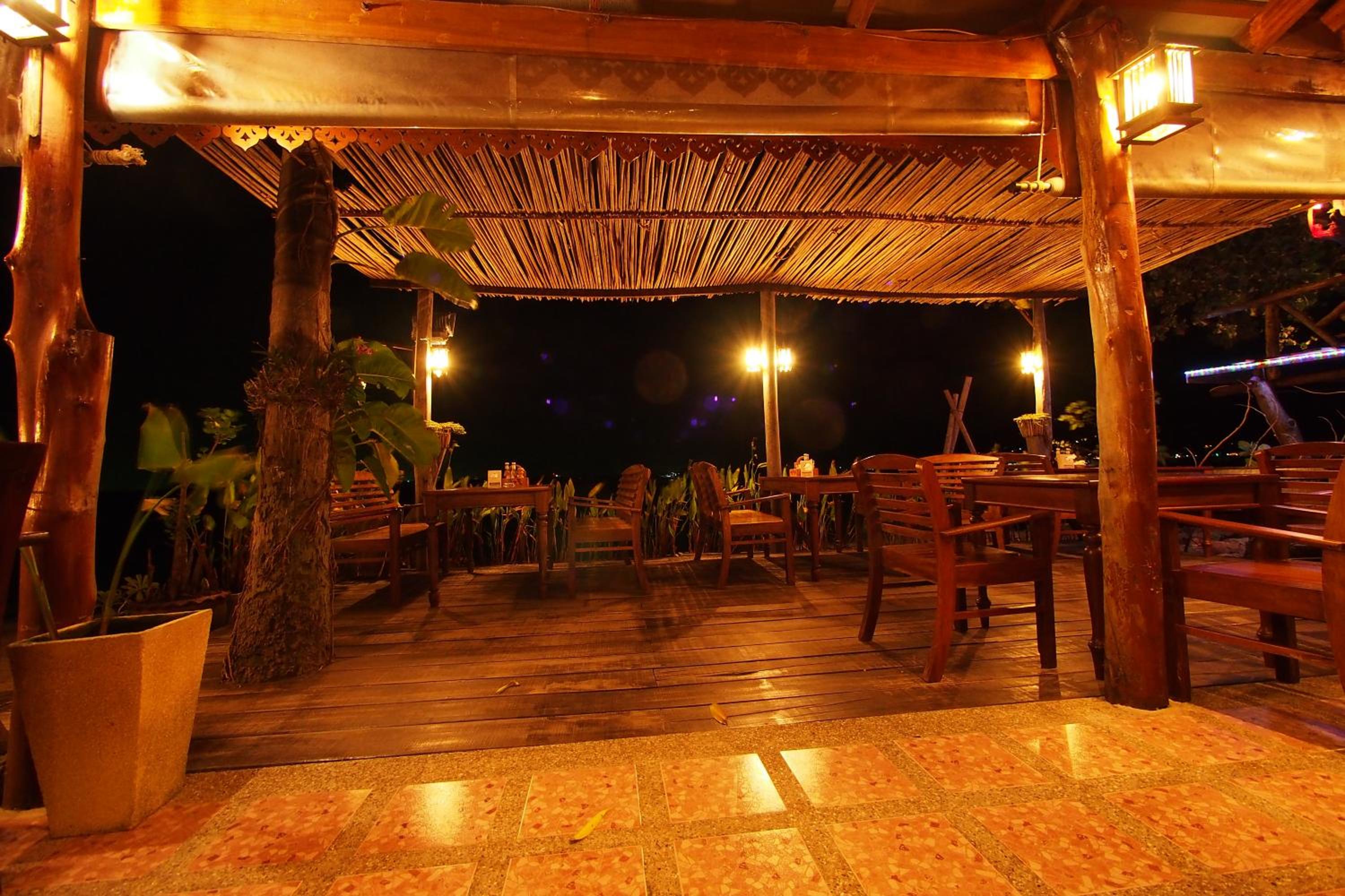 Blue Diamond Resort