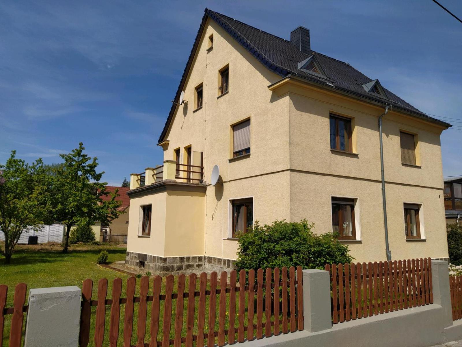 Ferienwohnung Felicitas Wilthen - Ruhige Lage, ideal für Wanderer & Kurztrips