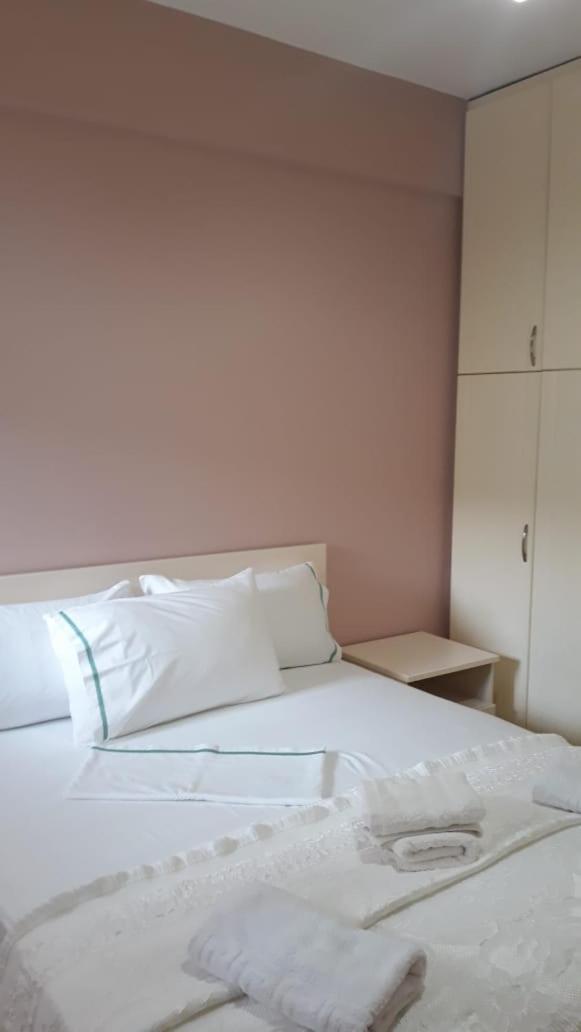 Eleana's Apartament
