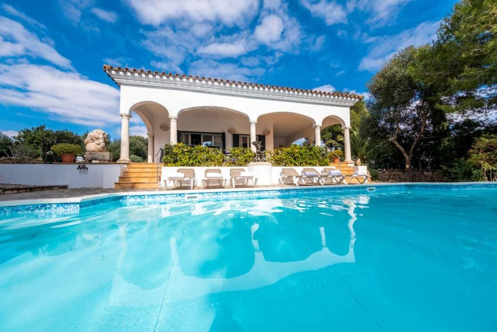 Villa Luxury view 2