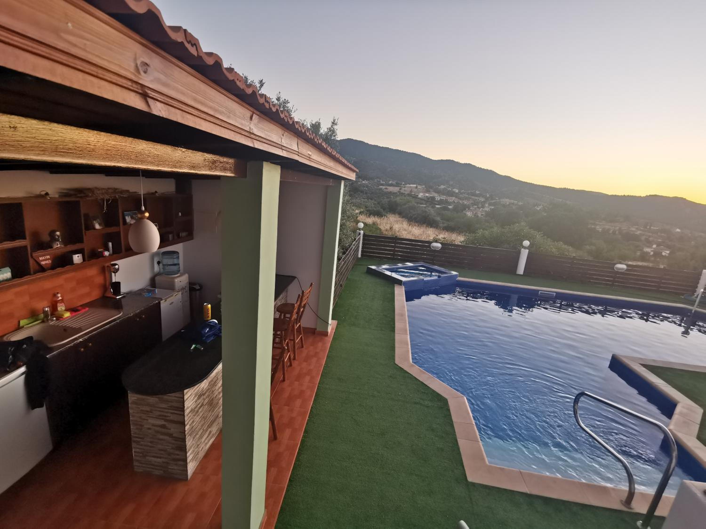 Yiannos House