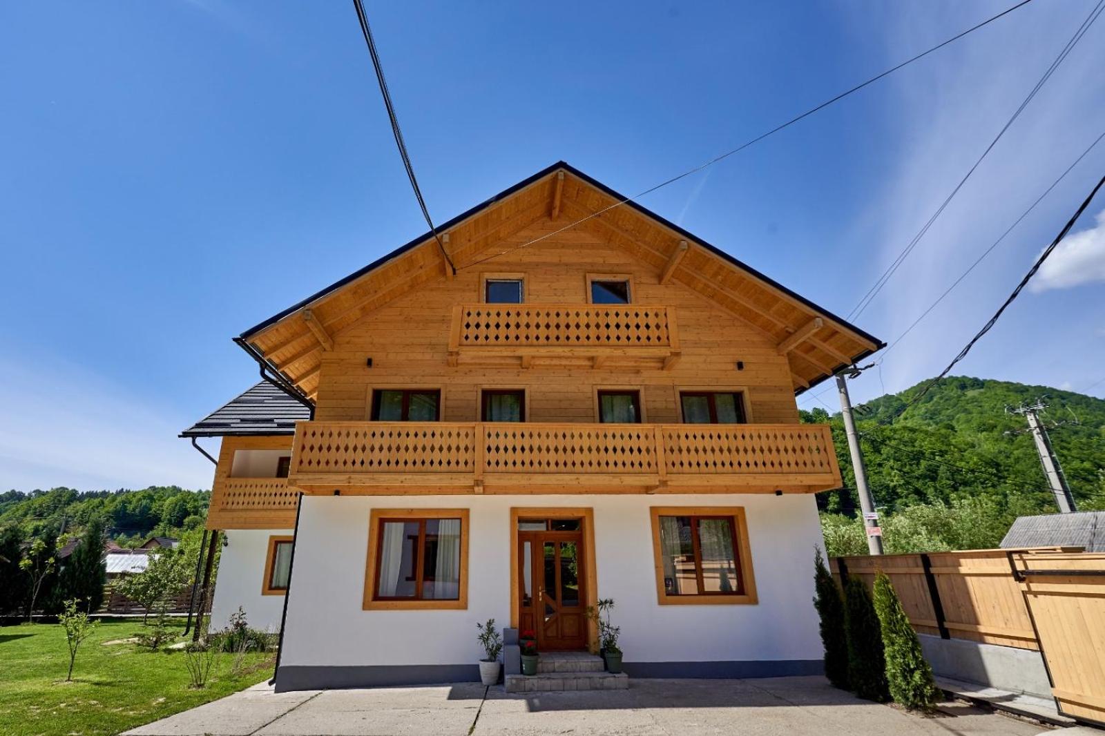Anahouse