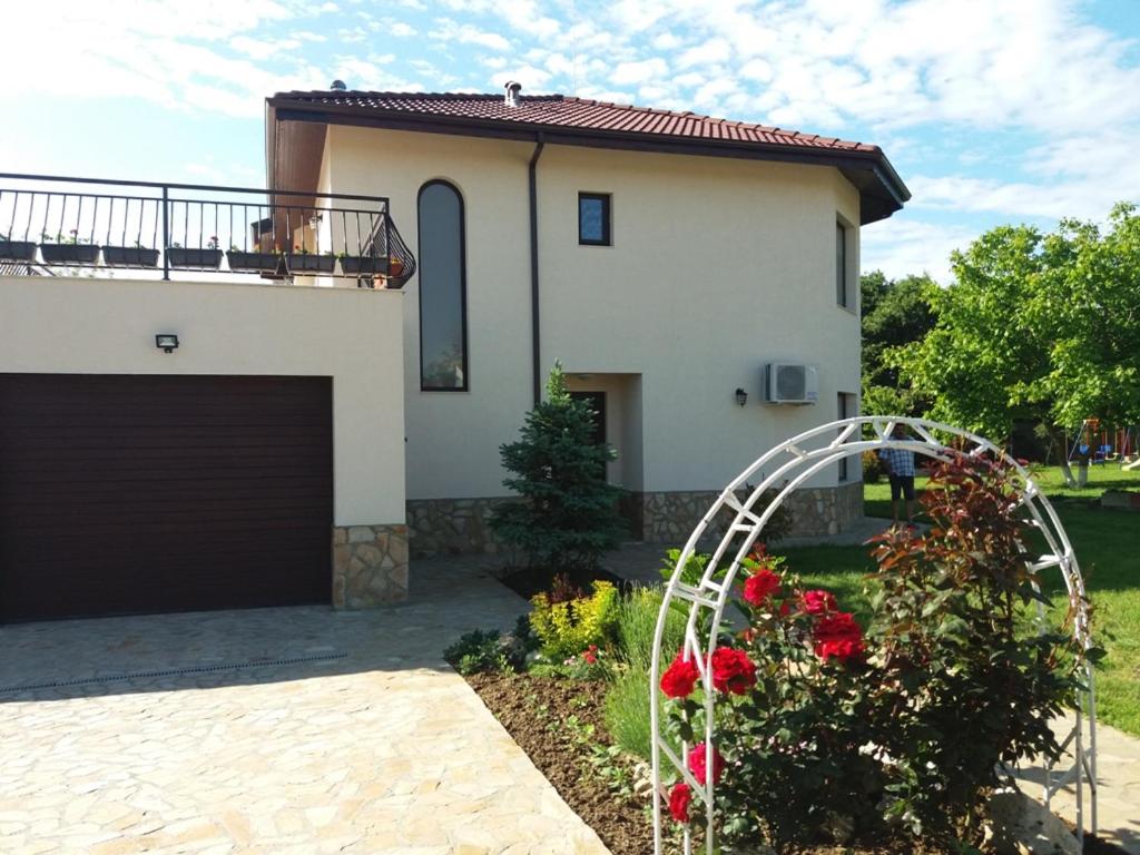 Acacia Guest House