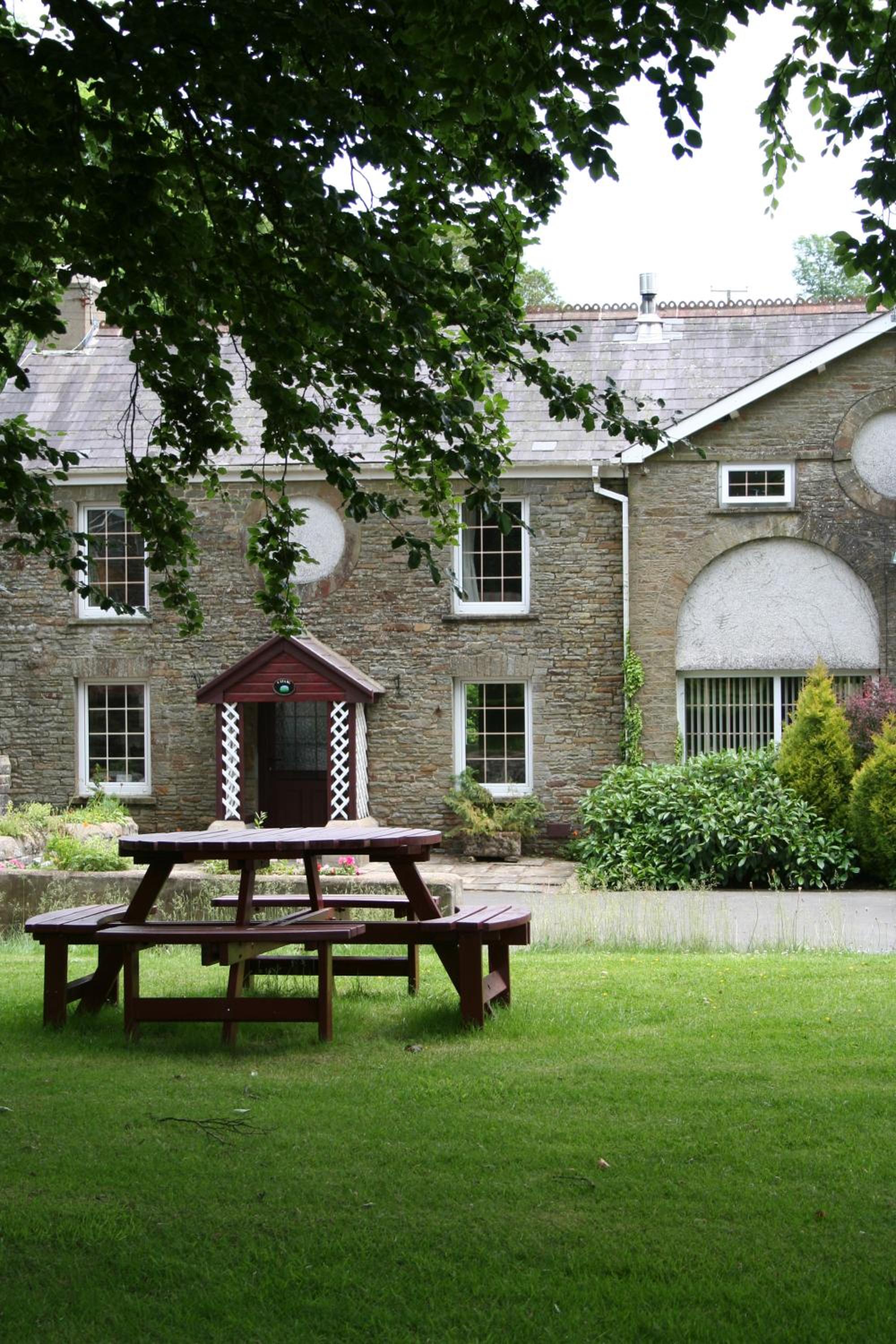 Swansea Valley Holiday Cottages