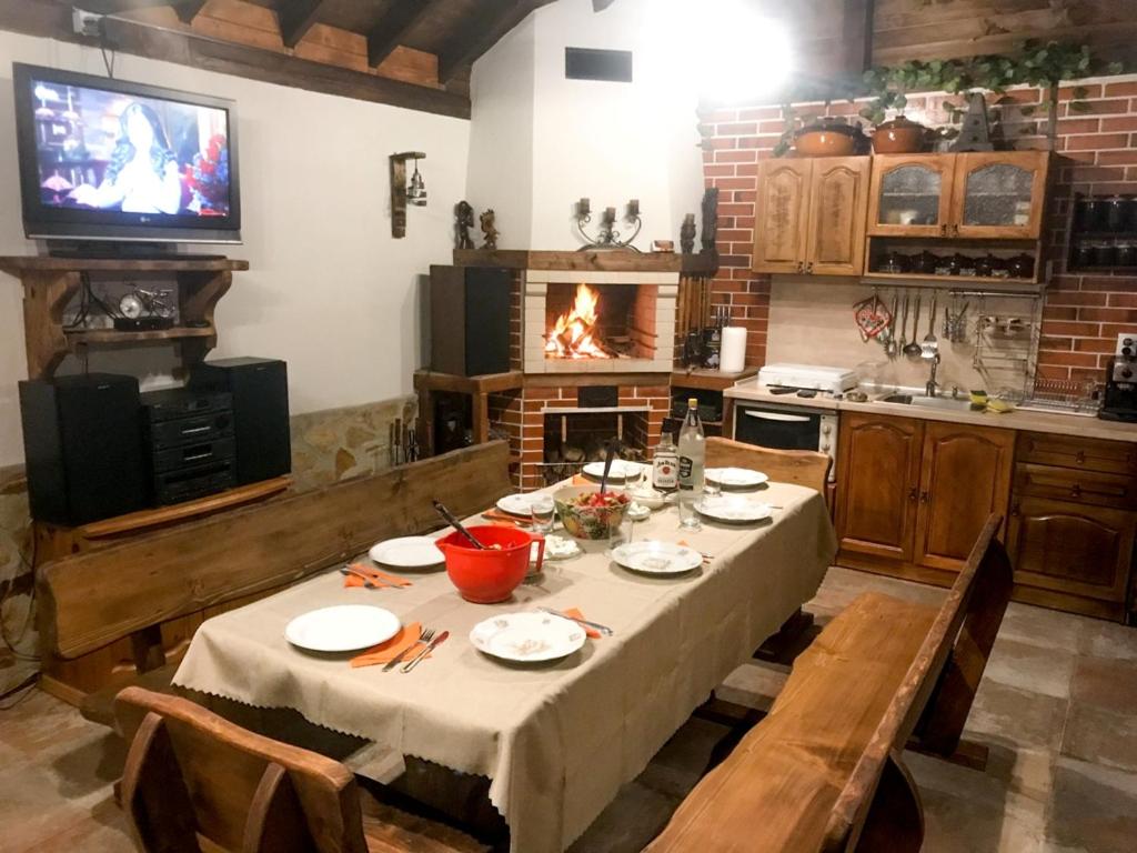 Acacia Guest House