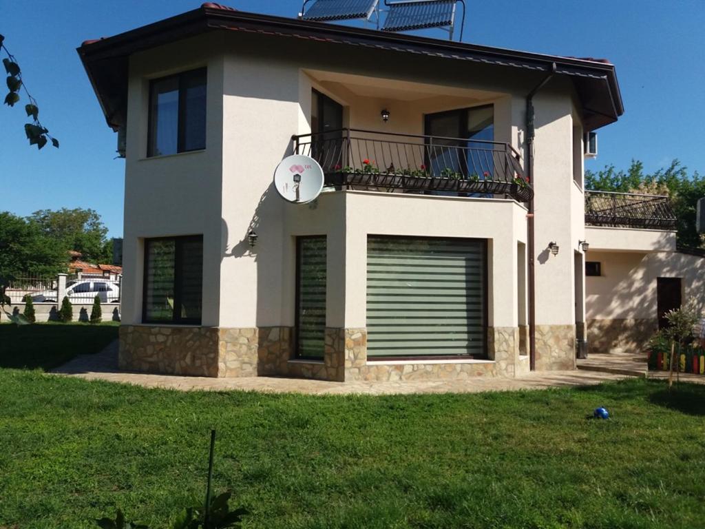 Acacia Guest House