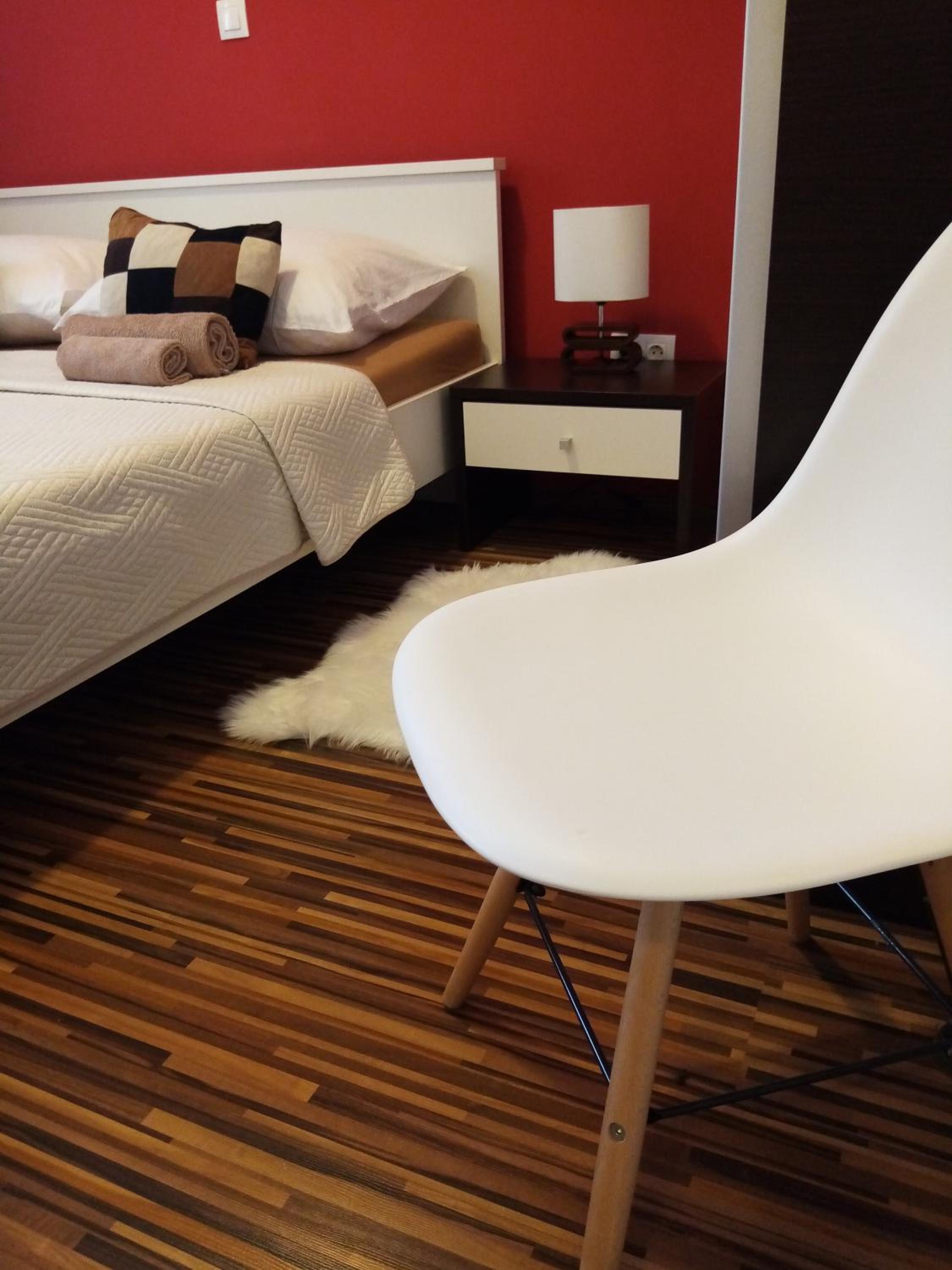 Tomena apartments