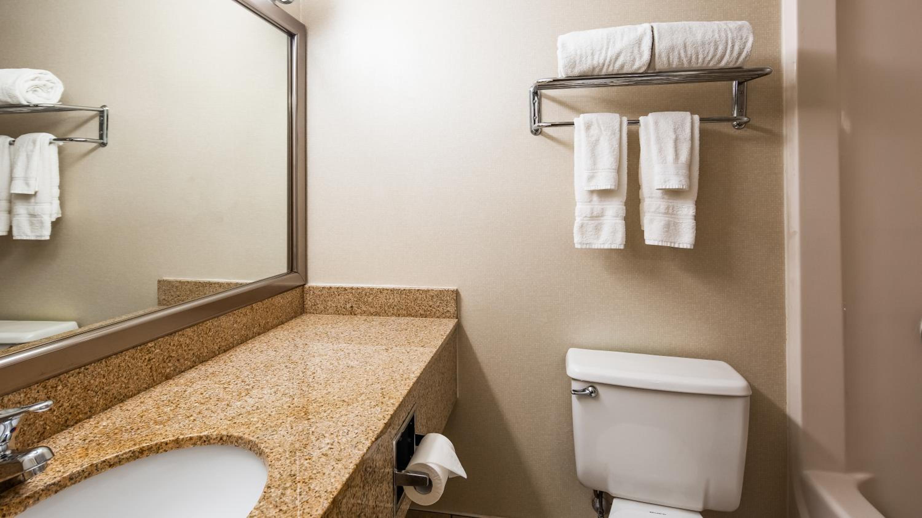 Best Western Executive Hotel New Haven-West Haven - Property Image 77