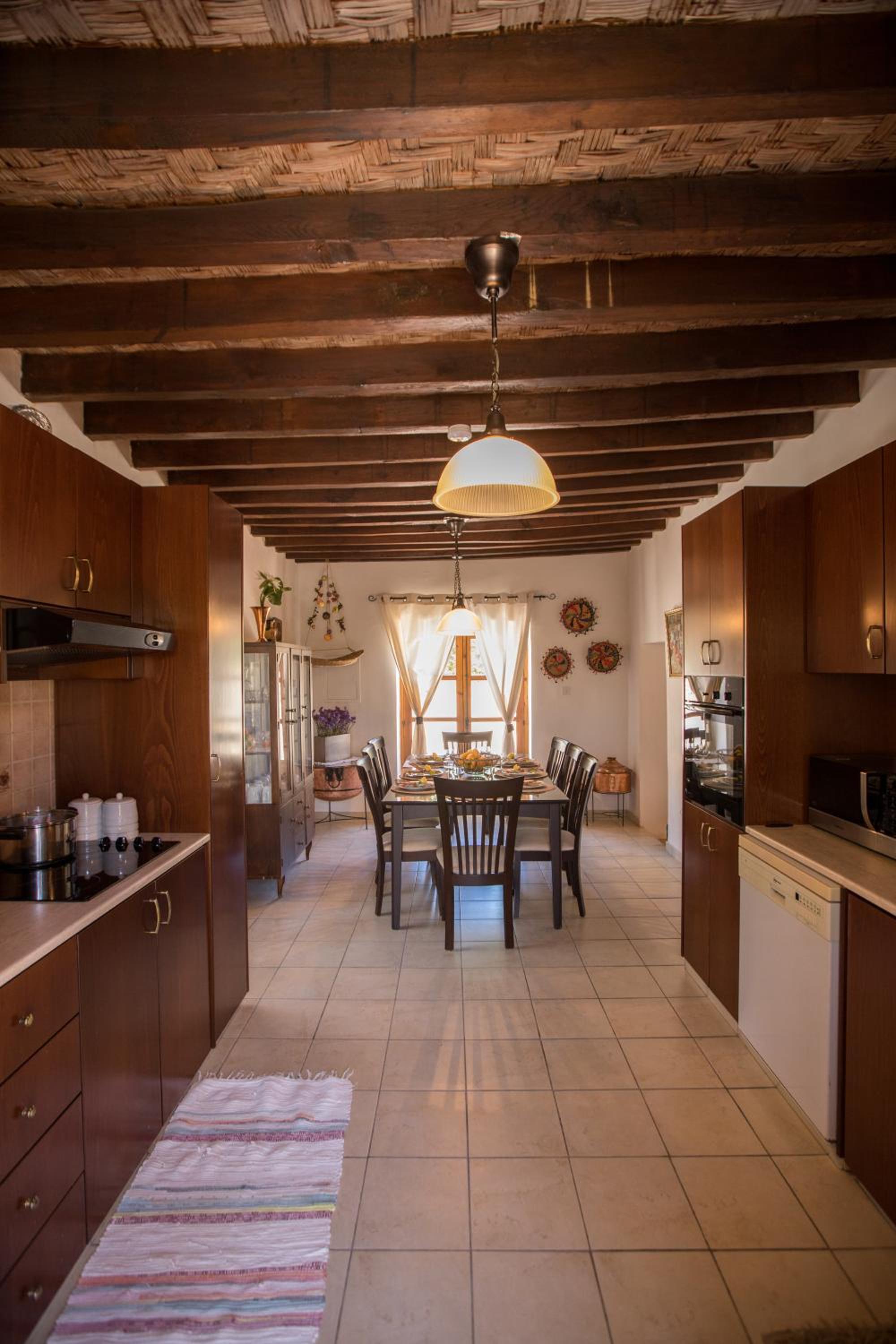 DROUSHIA CORNER HOUSE